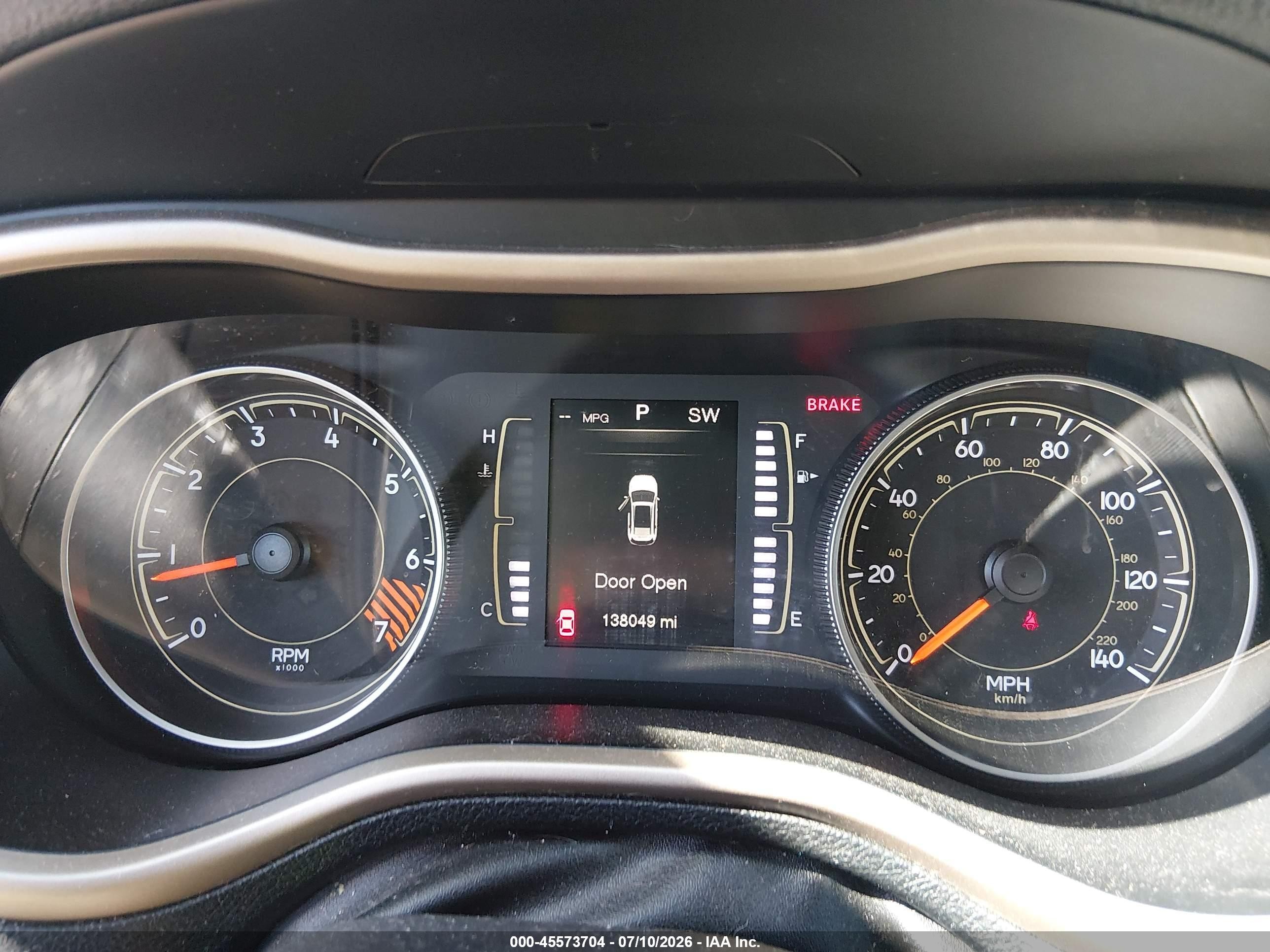 2015 Jeep Cherokee Latitude Gray vin: 1C4PJMCBXFW540543