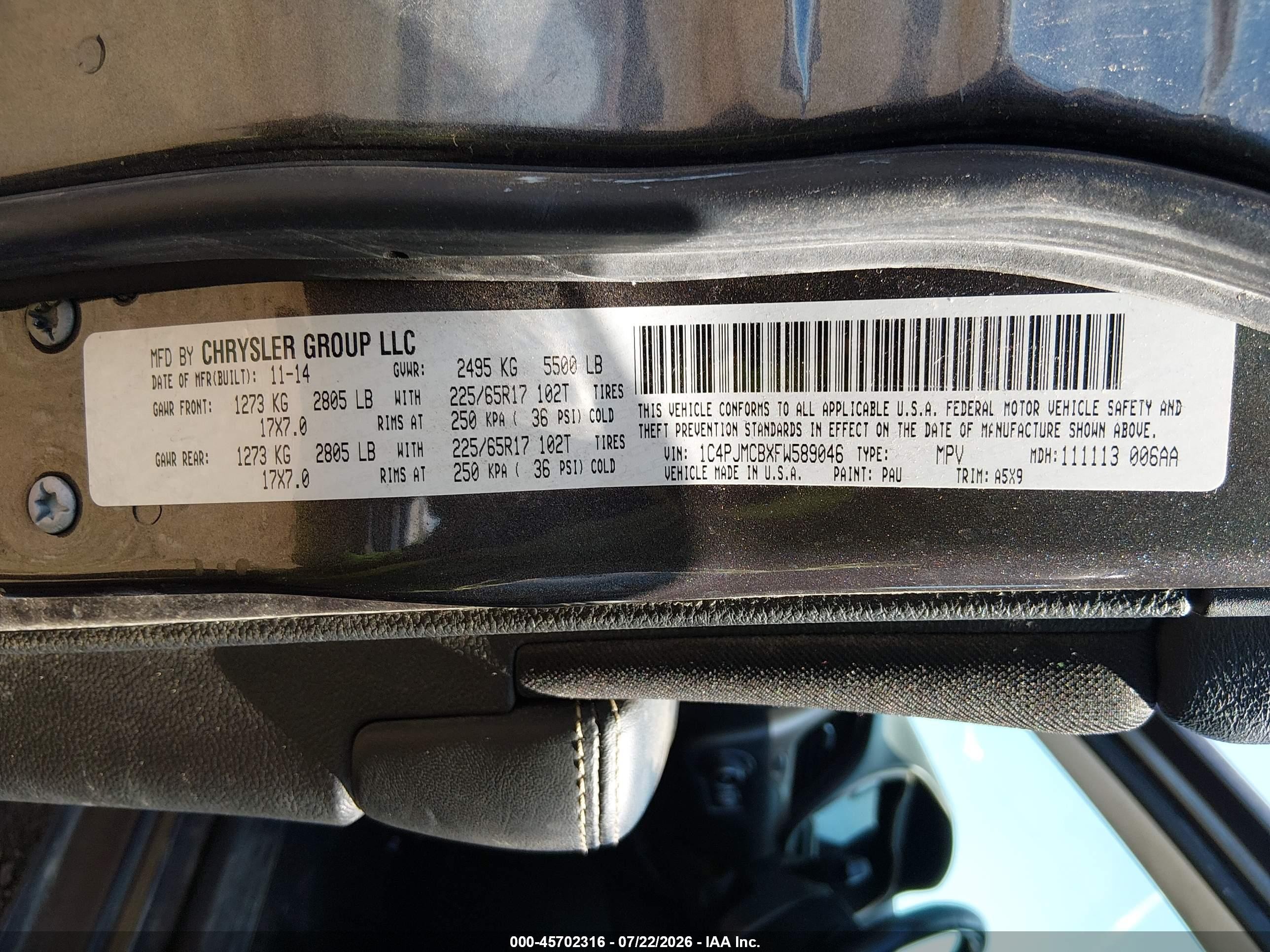 2015 Jeep Cherokee Latitude Gray vin: 1C4PJMCBXFW589046