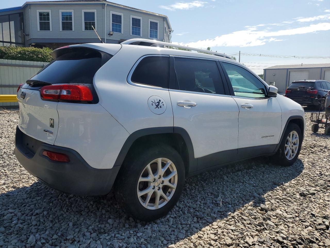 2015 Jeep Cherokee Latitude White vin: 1C4PJMCBXFW624734