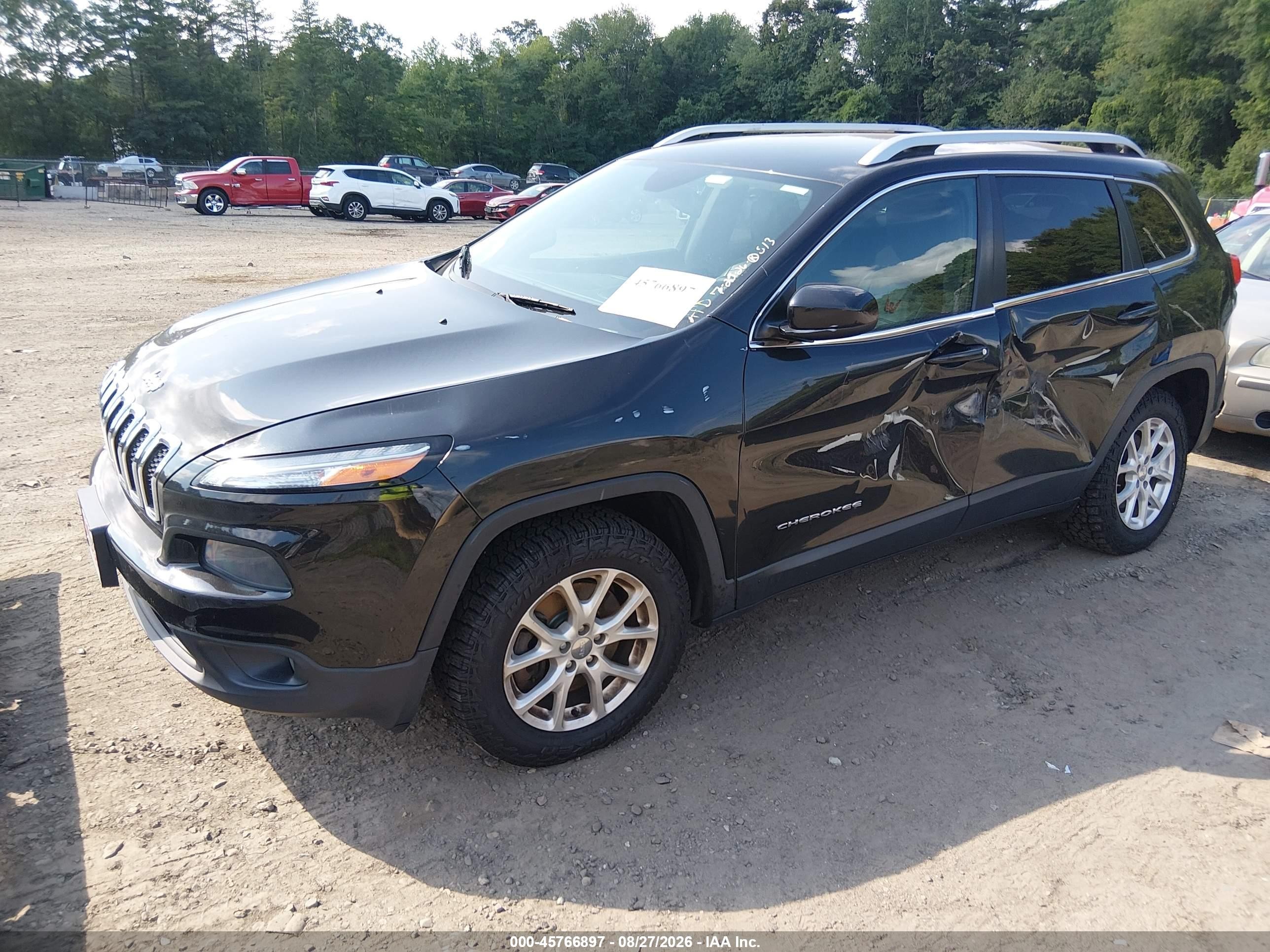 2015 Jeep Cherokee Latitude Black vin: 1C4PJMCBXFW691849