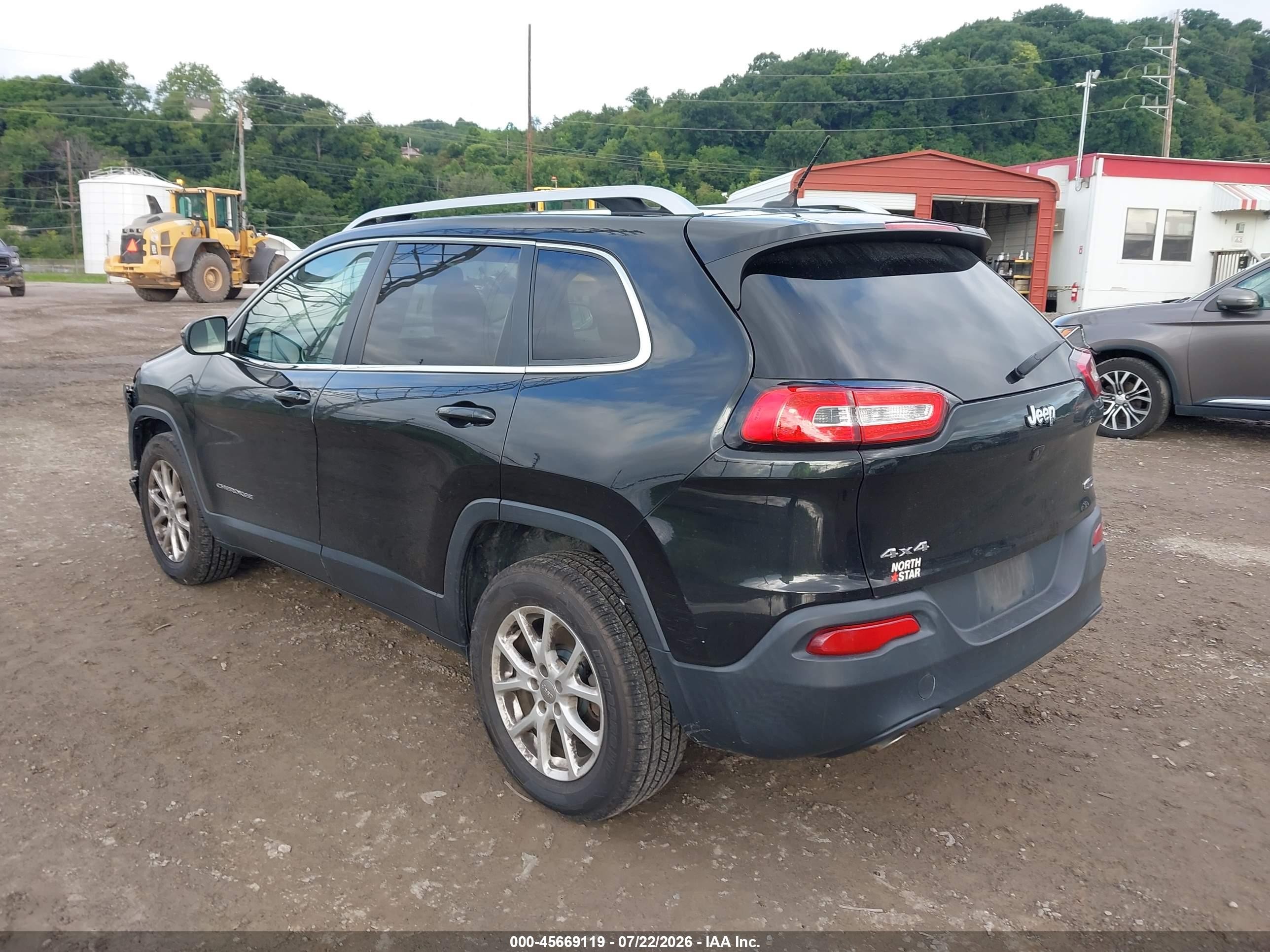 2015 Jeep Cherokee Latitude Black vin: 1C4PJMCBXFW715437