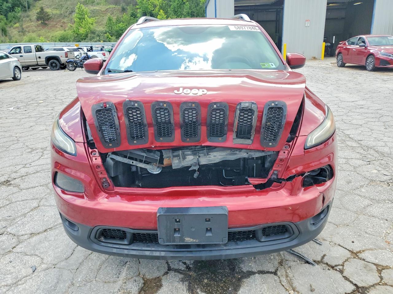 2015 Jeep Cherokee Latitude Red vin: 1C4PJMCBXFW771992