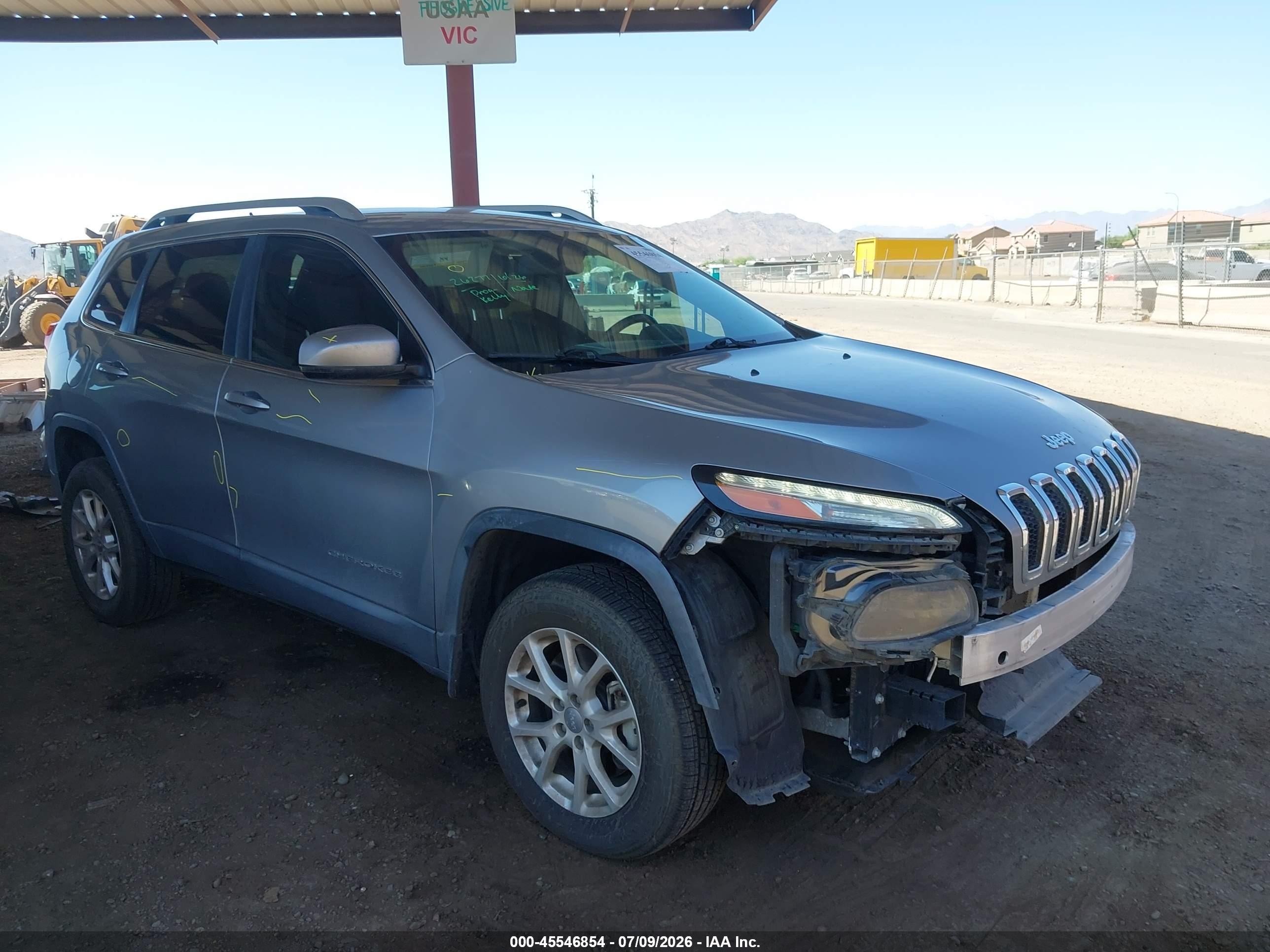2015 Jeep Cherokee Latitude Gray vin: 1C4PJMCBXFW778215