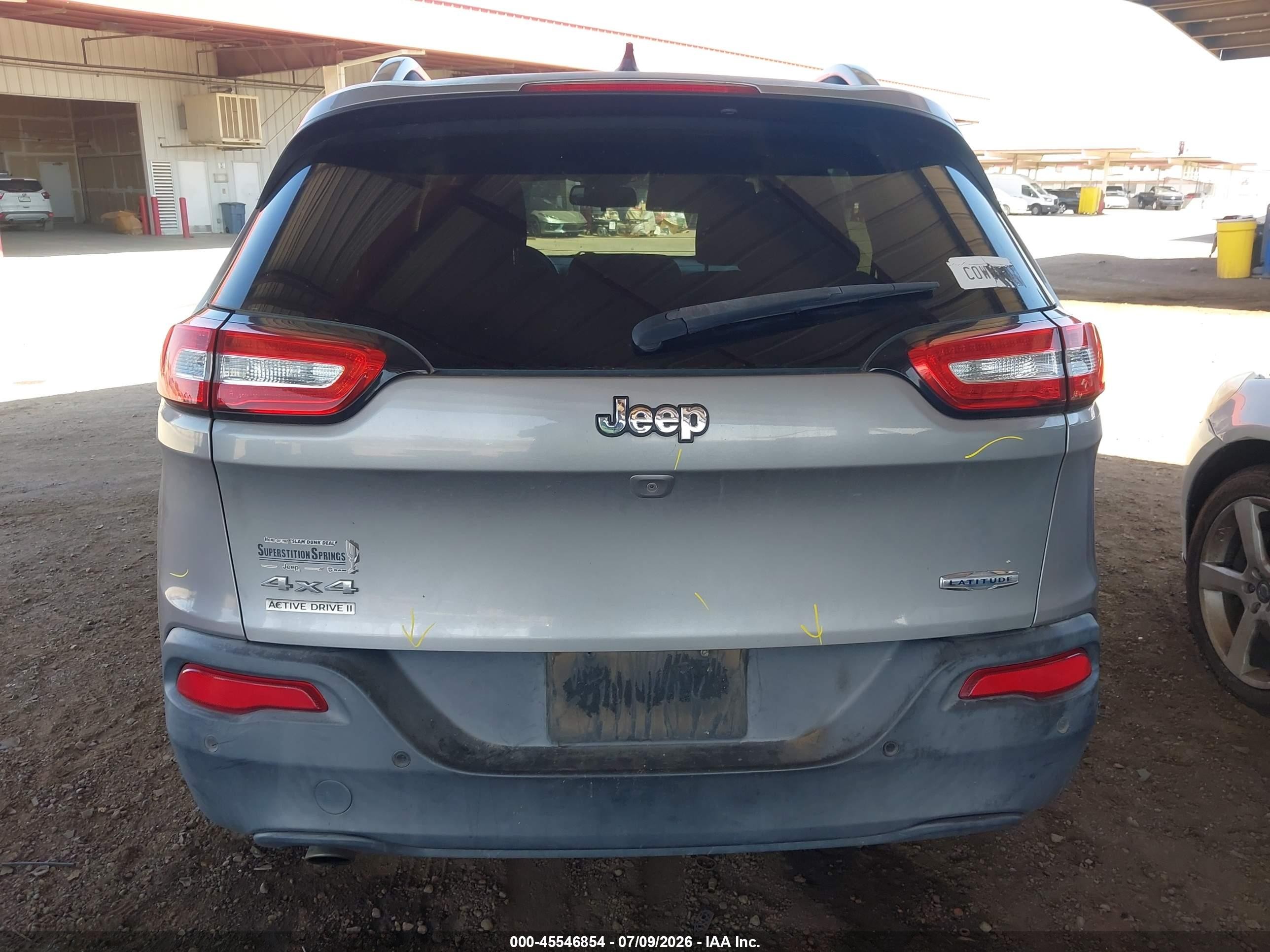 2015 Jeep Cherokee Latitude Gray vin: 1C4PJMCBXFW778215