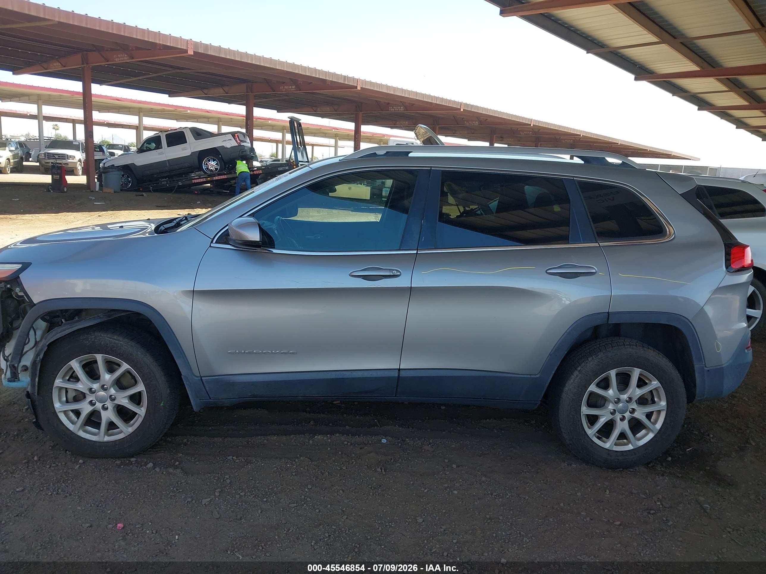 2015 Jeep Cherokee Latitude Gray vin: 1C4PJMCBXFW778215