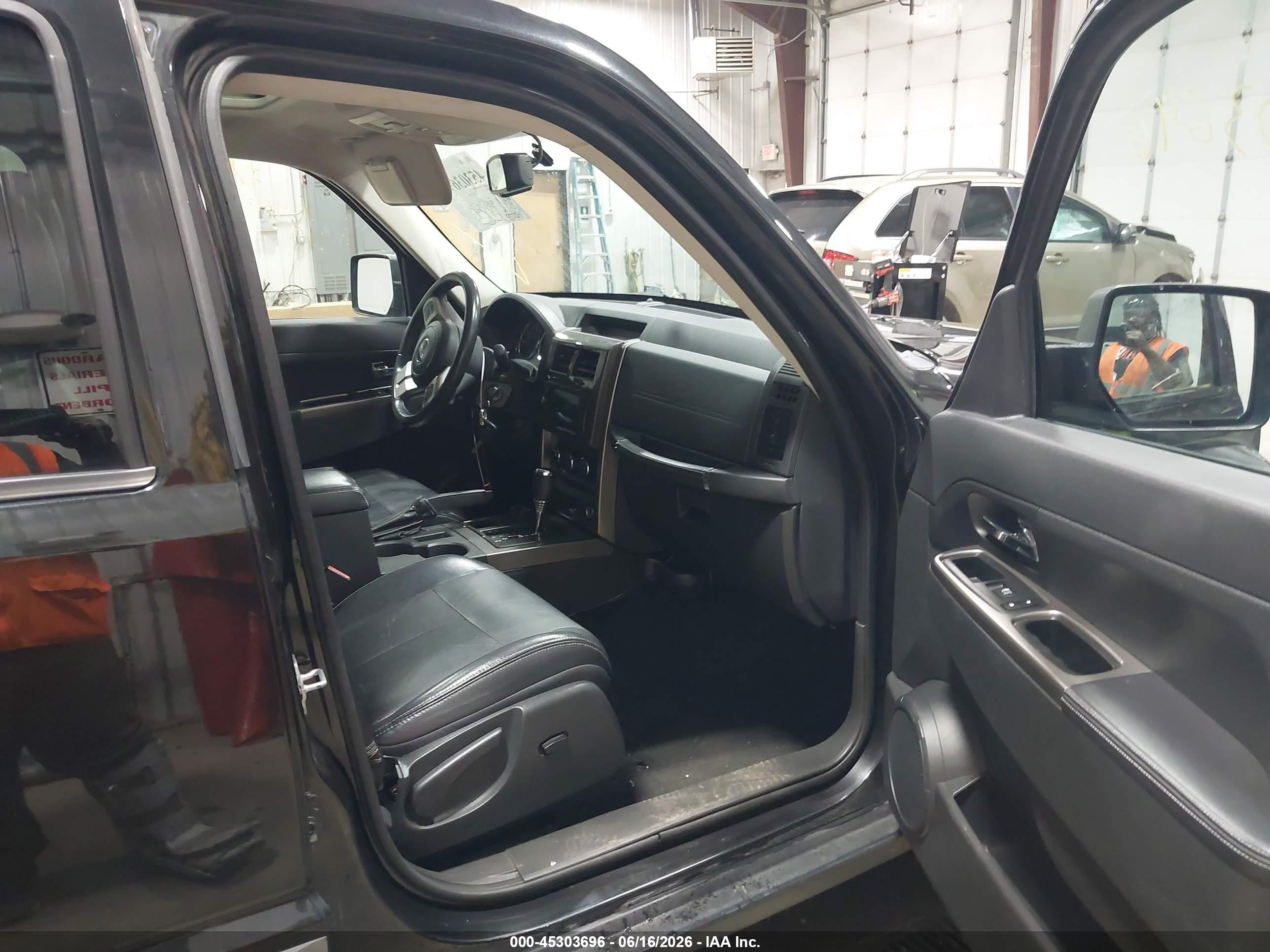 2012 Jeep Liberty Limited Edition Black vin: 1C4PJMCK9CW106447