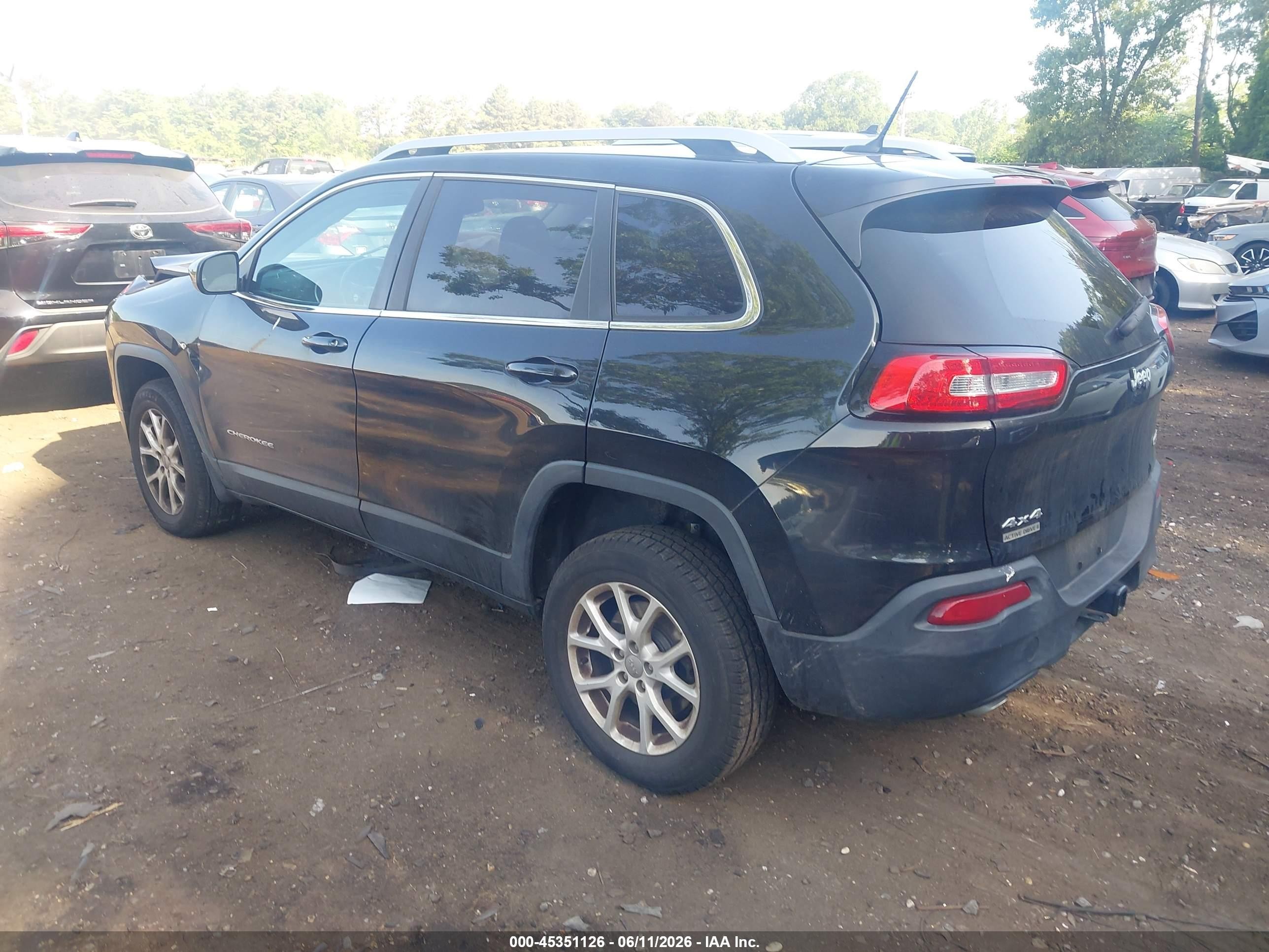 2014 Jeep Cherokee Latitude Black vin: 1C4PJMCS0EW125407