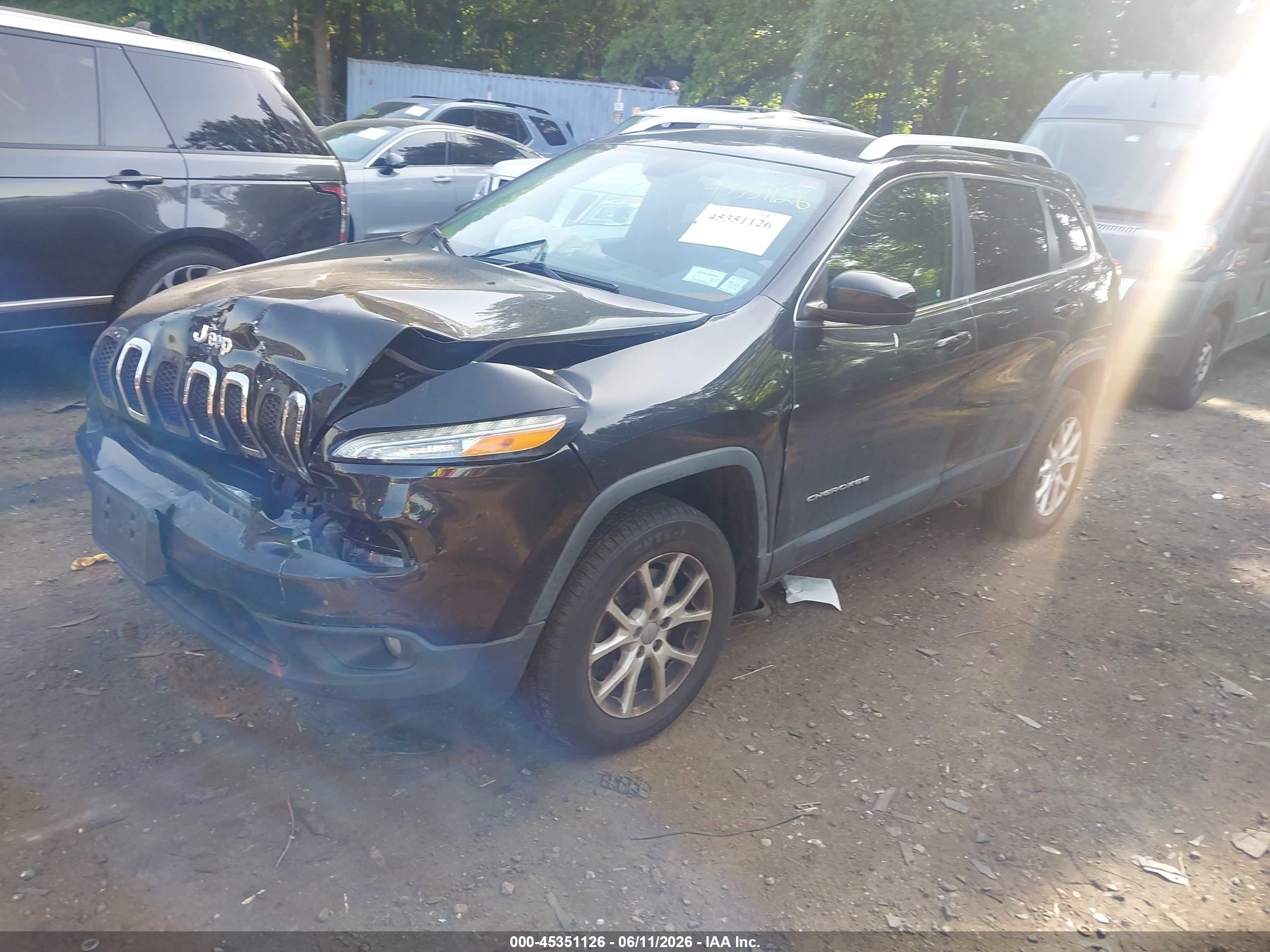 2014 Jeep Cherokee Latitude Black vin: 1C4PJMCS0EW125407