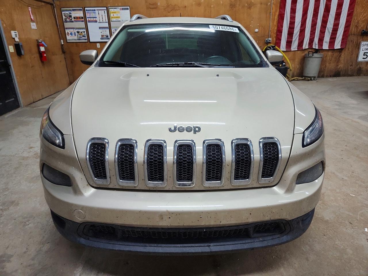 2014 Jeep Cherokee Latitude Tan vin: 1C4PJMCS0EW187843