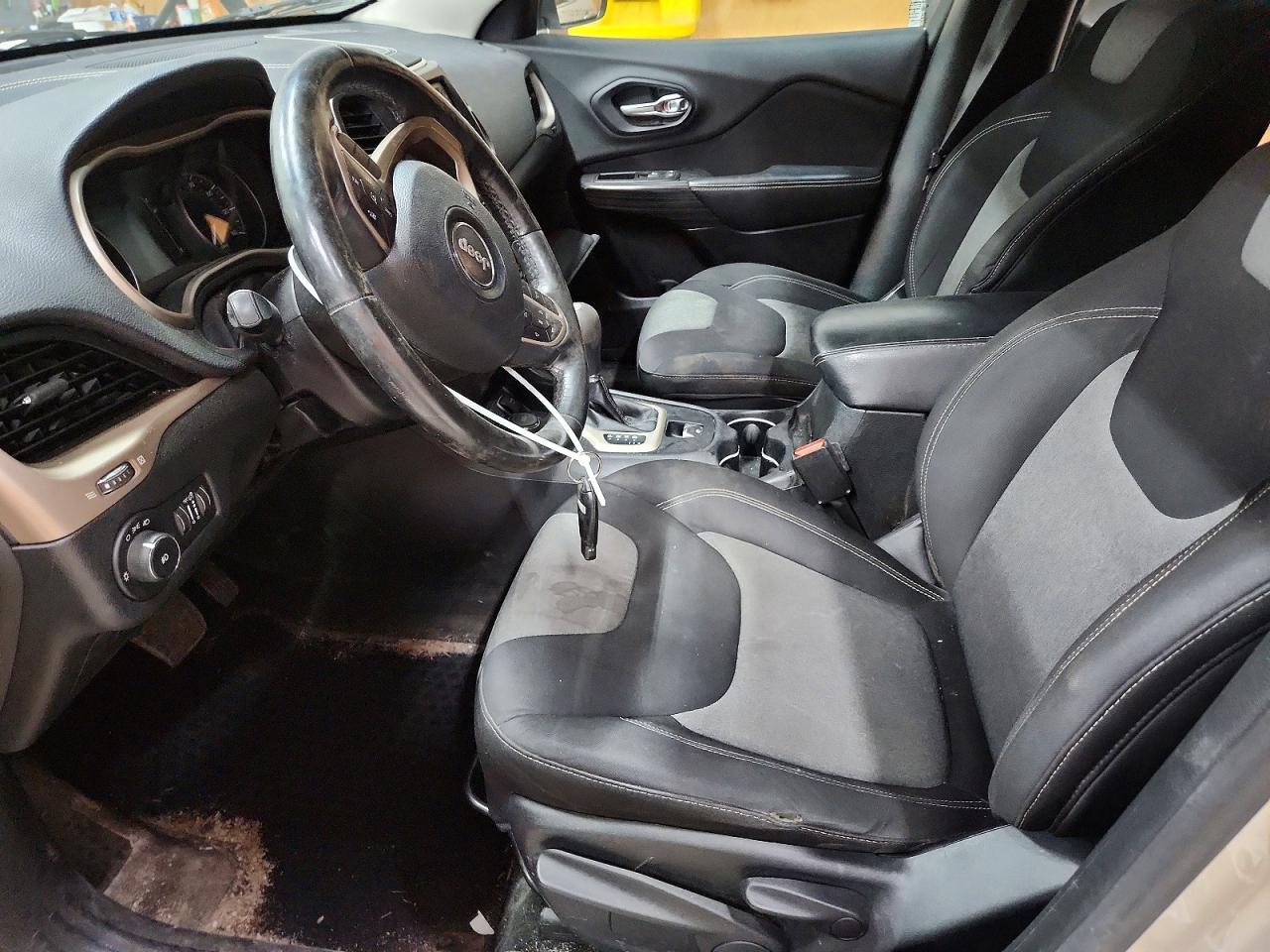 2014 Jeep Cherokee Latitude Tan vin: 1C4PJMCS0EW187843