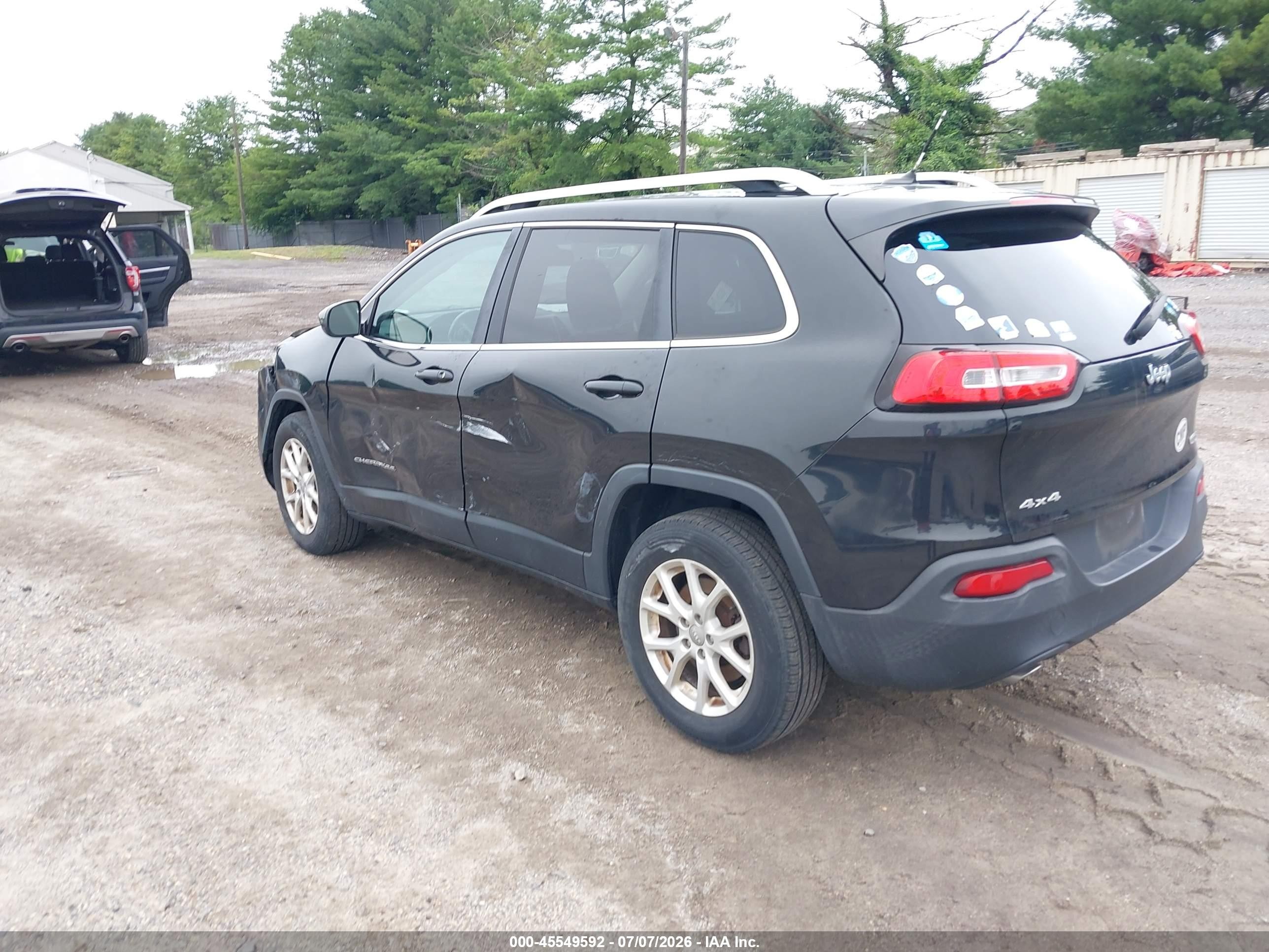 2014 Jeep Cherokee Latitude Черный vin: 1C4PJMCS0EW226799