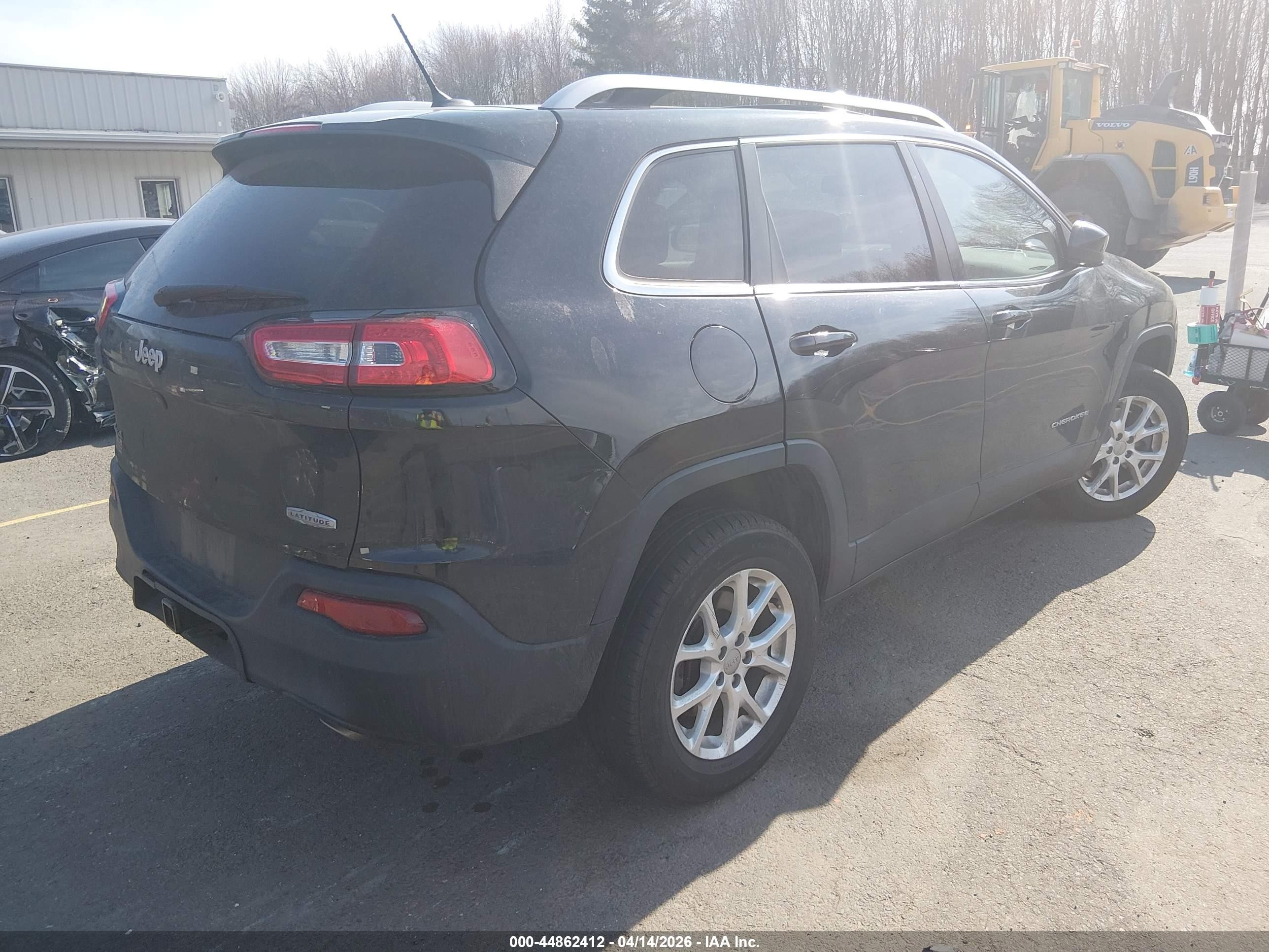 2014 Jeep Cherokee Latitude Черный vin: 1C4PJMCS0EW248463