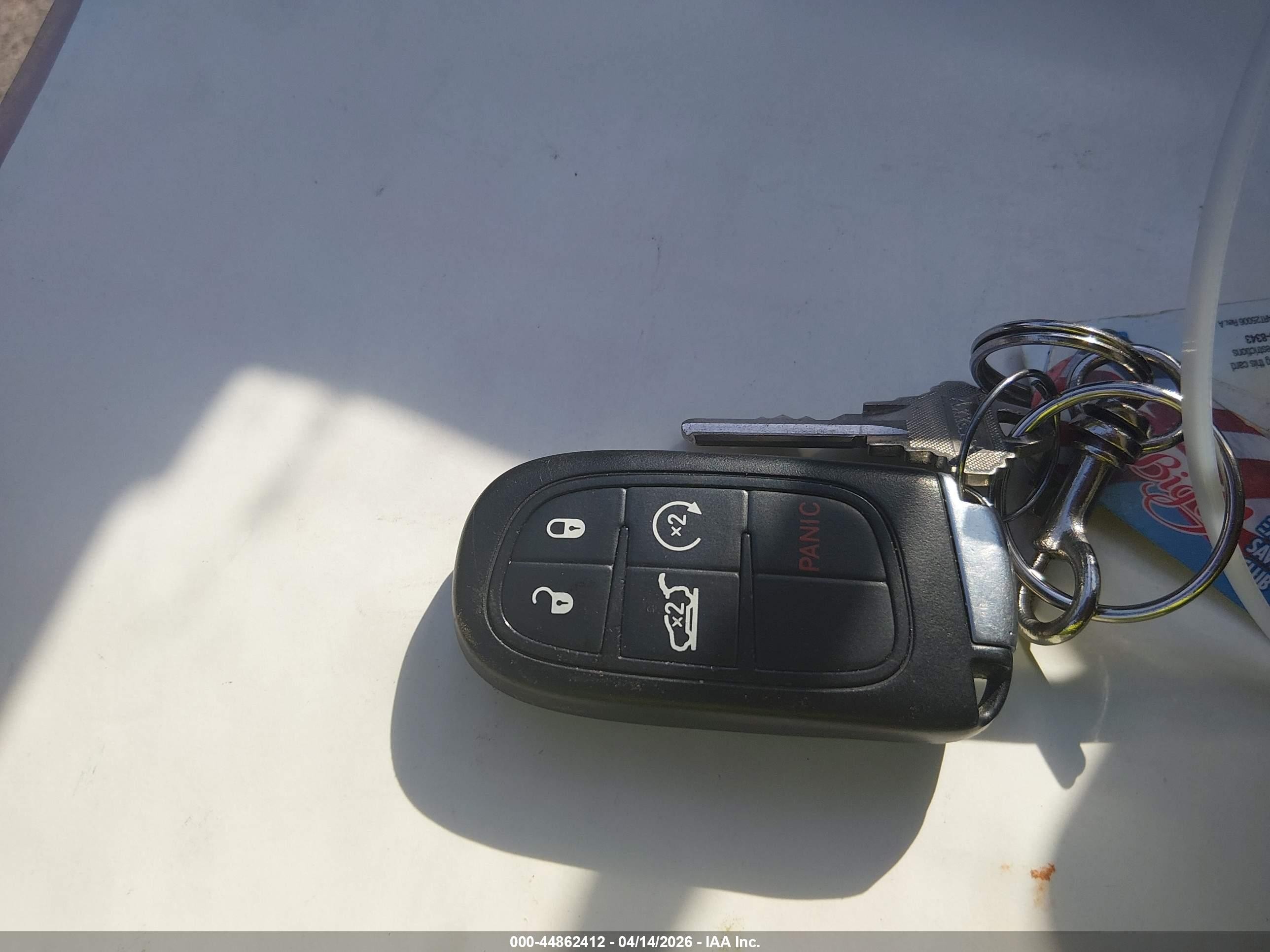 2014 Jeep Cherokee Latitude Черный vin: 1C4PJMCS0EW248463