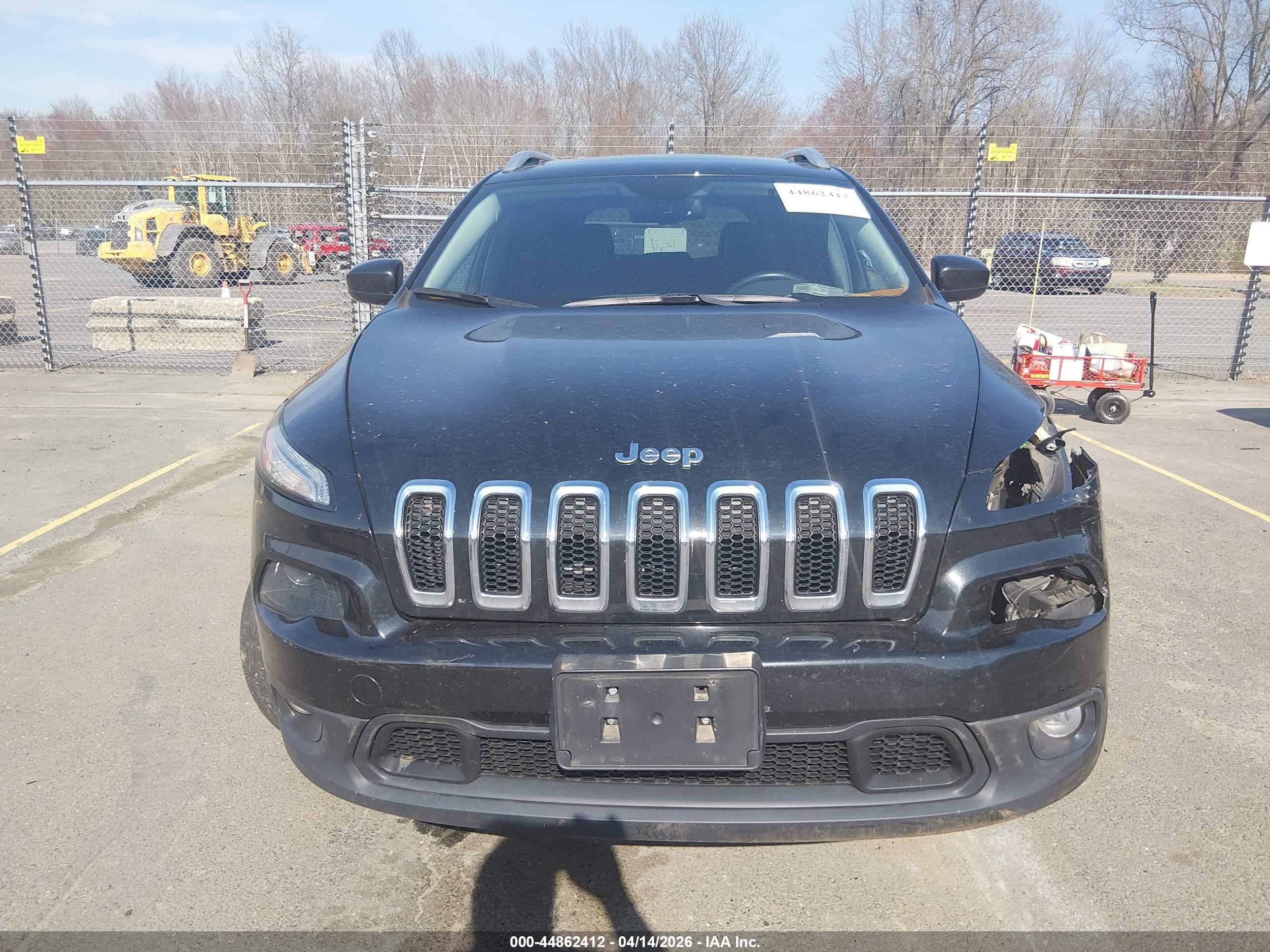 2014 Jeep Cherokee Latitude Черный vin: 1C4PJMCS0EW248463