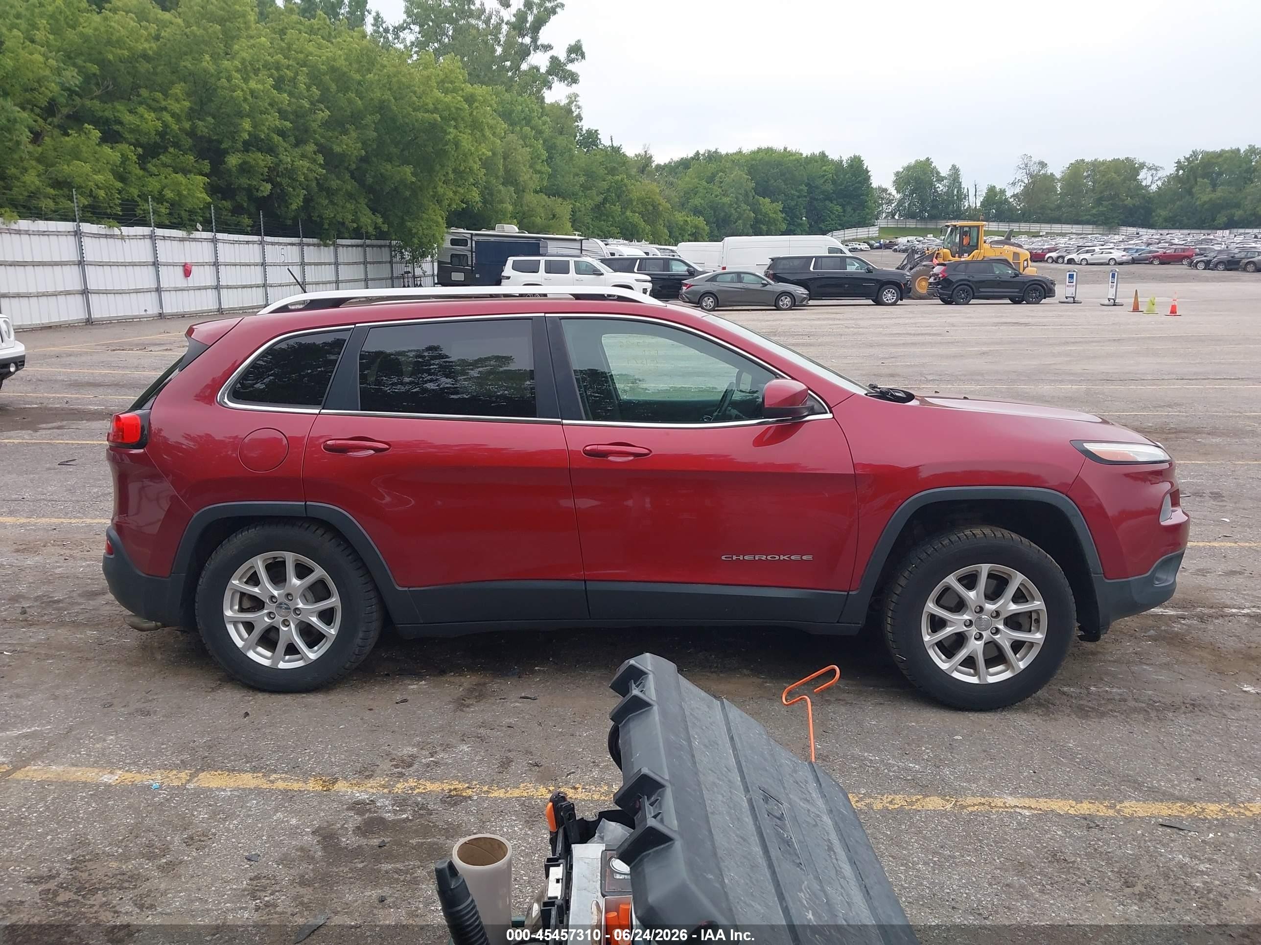 2014 Jeep Cherokee Latitude Красный vin: 1C4PJMCS0EW281379