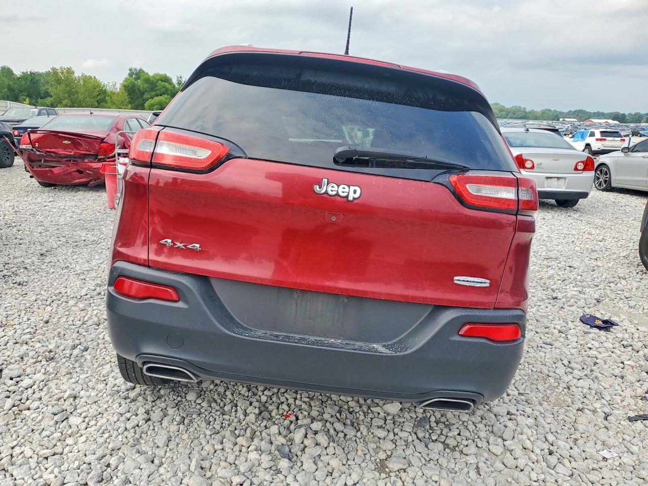 2015 Jeep Cherokee Latitude Бордовый vin: 1C4PJMCS0FW509902