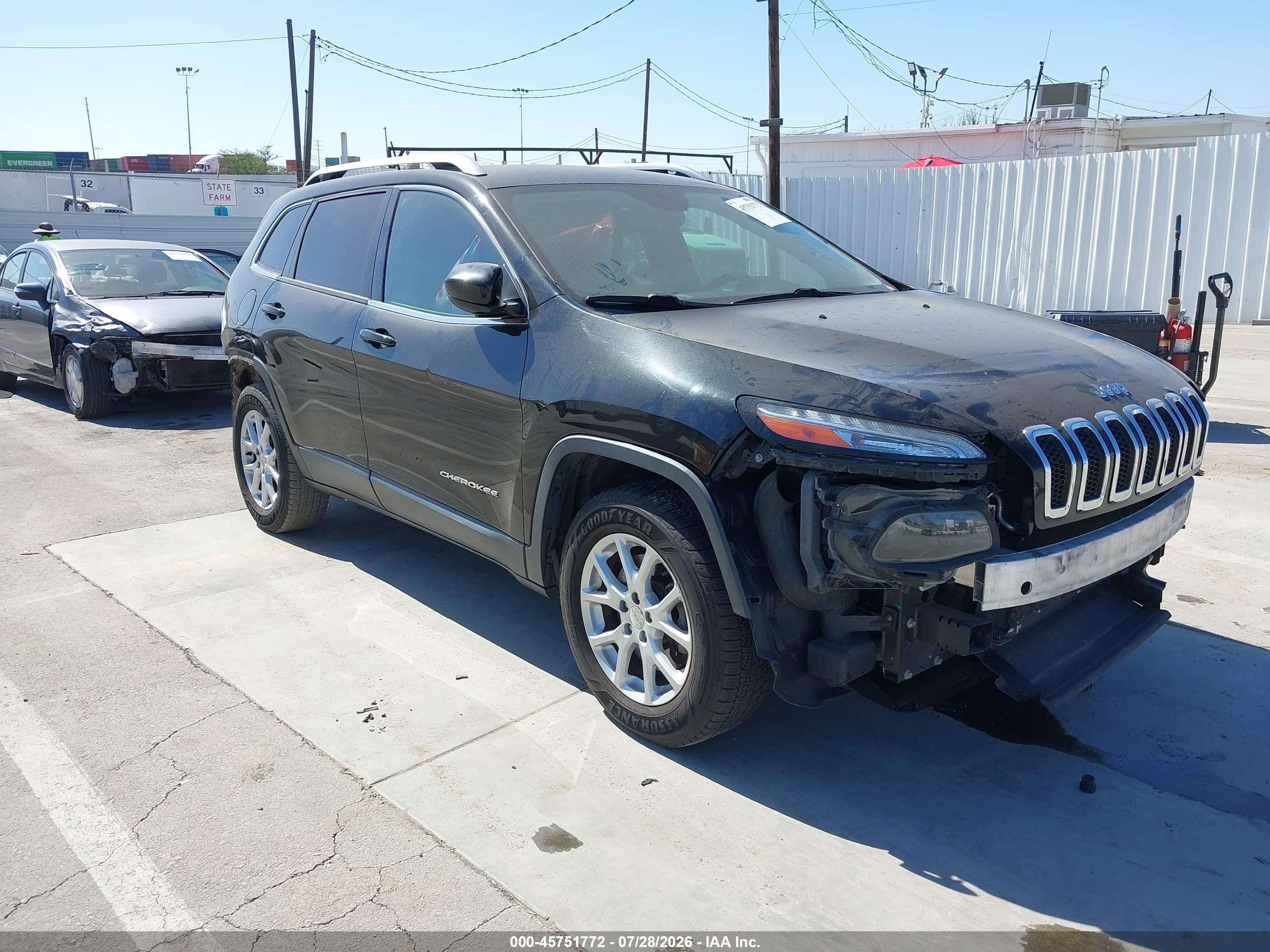 2015 Jeep Cherokee Latitude Black vin: 1C4PJMCS0FW528983