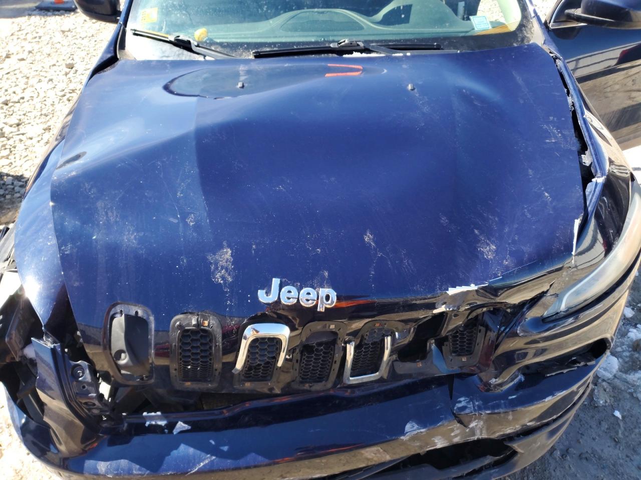 2015 Jeep Cherokee Latitude Blue vin: 1C4PJMCS0FW552250