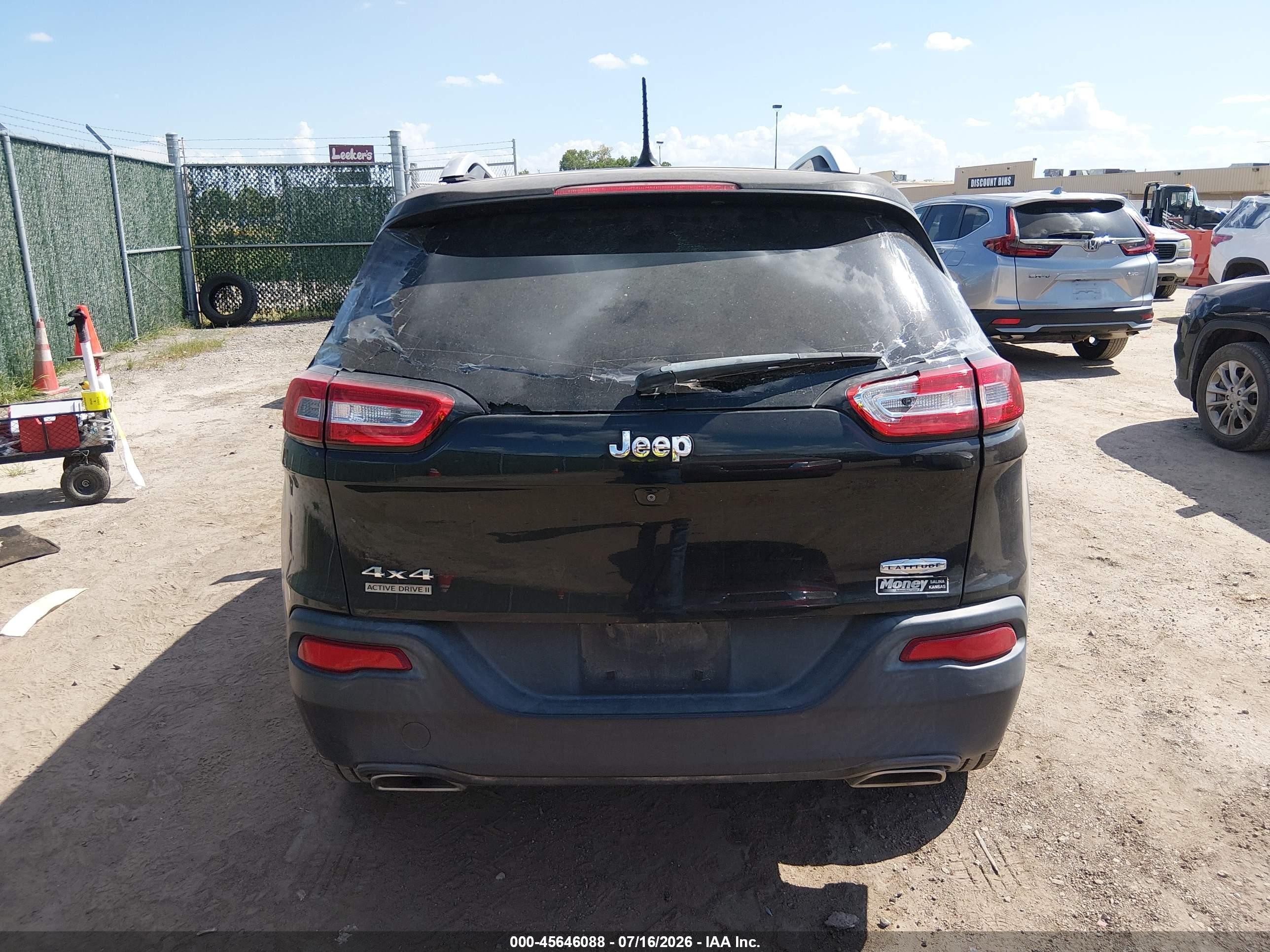2015 Jeep Cherokee Latitude Black vin: 1C4PJMCS0FW726155