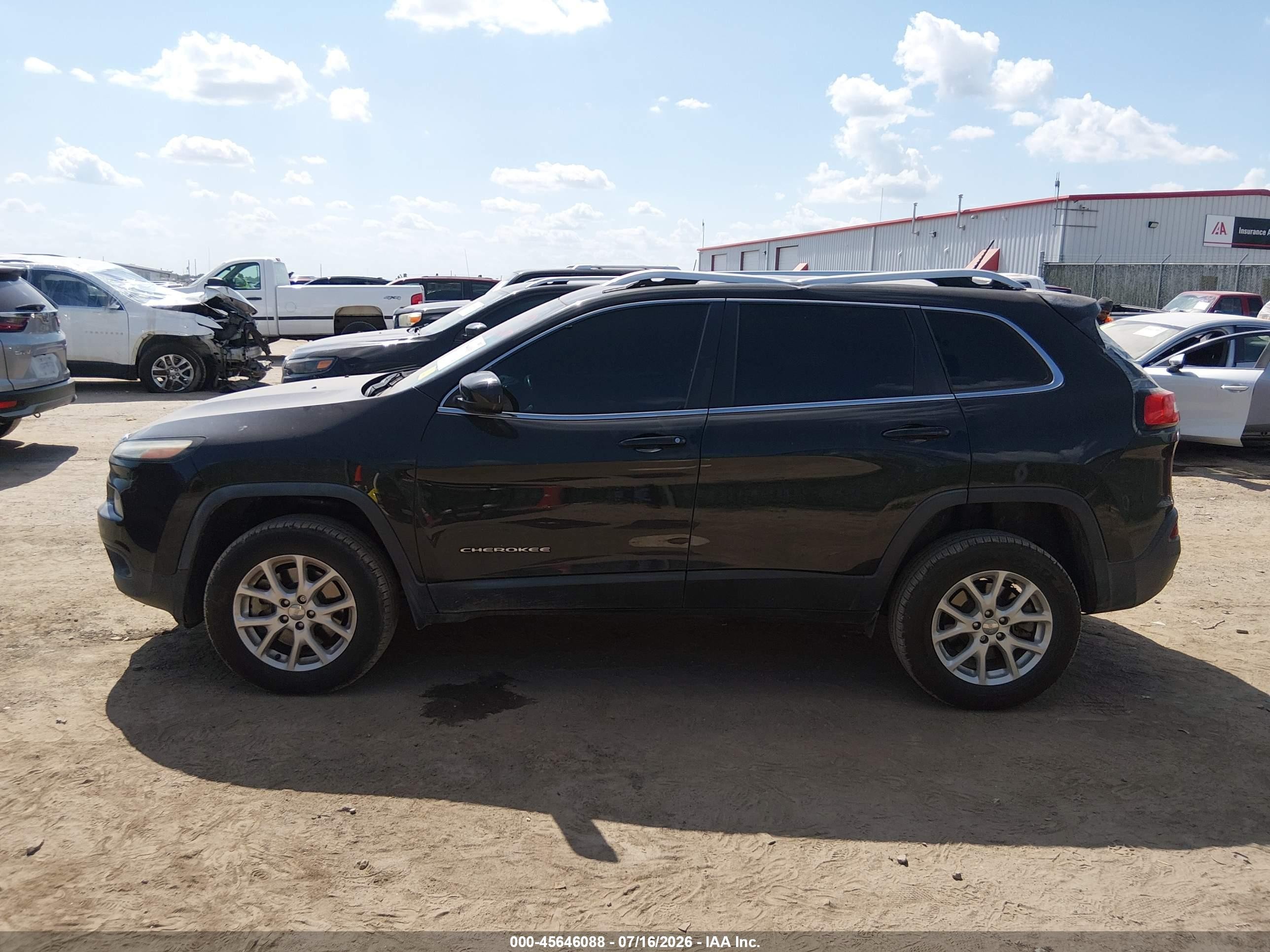 2015 Jeep Cherokee Latitude Black vin: 1C4PJMCS0FW726155