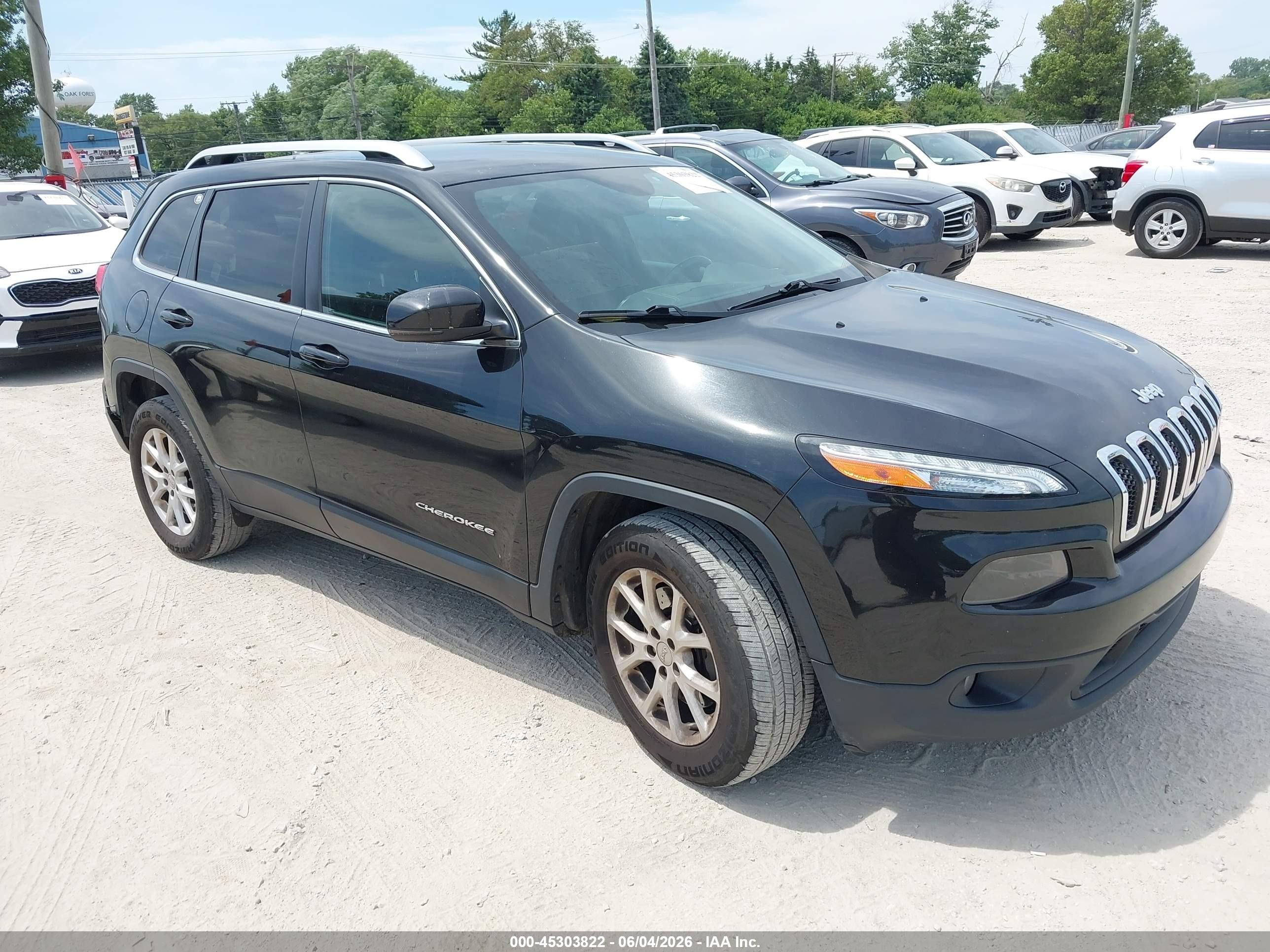 2015 Jeep Cherokee Latitude Black vin: 1C4PJMCS0FW795606