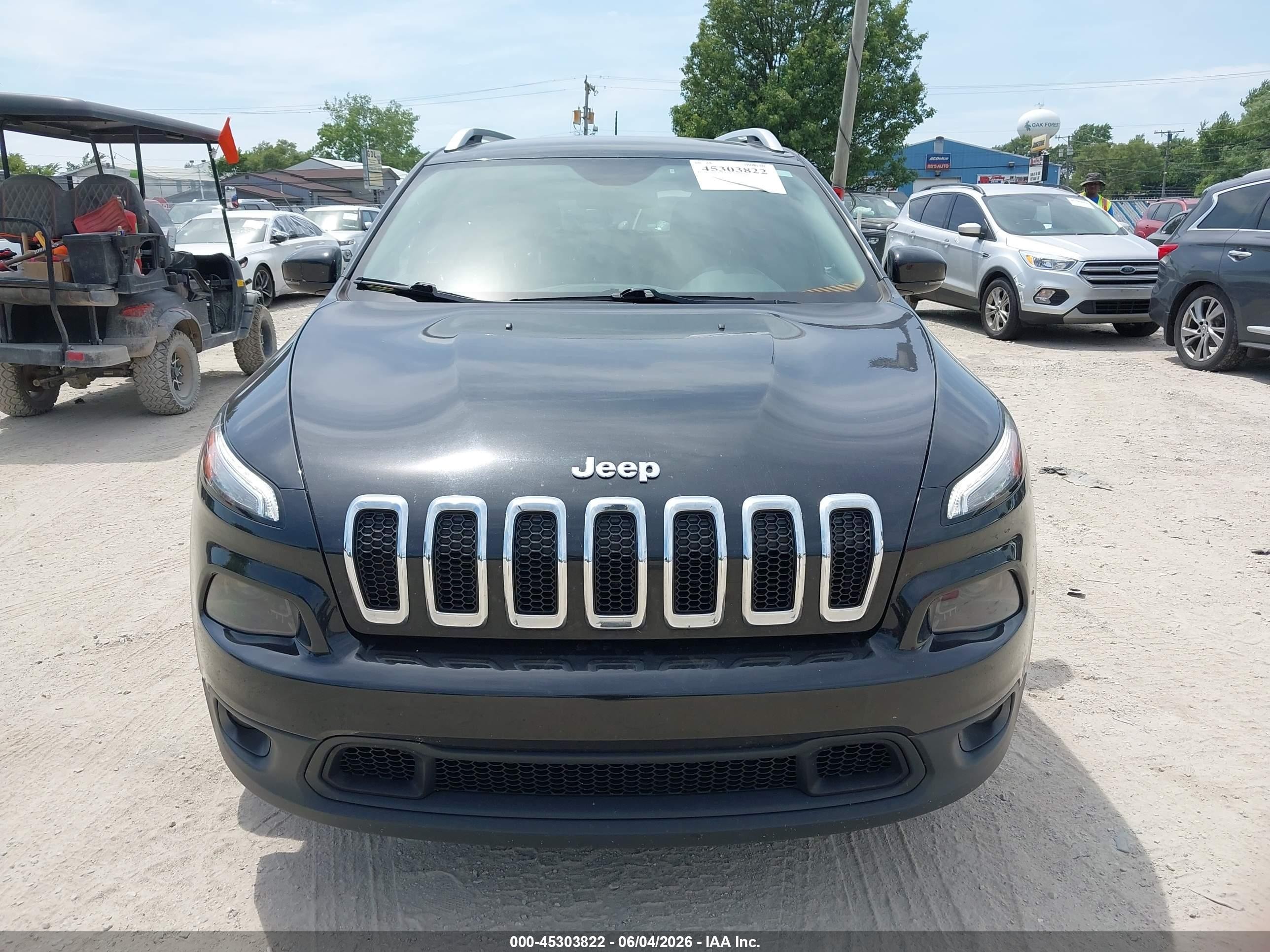 2015 Jeep Cherokee Latitude Black vin: 1C4PJMCS0FW795606