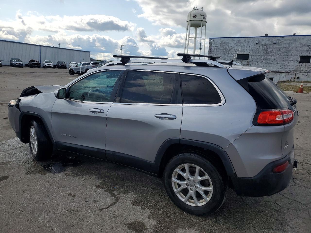 2014 Jeep Cherokee Latitude Gray vin: 1C4PJMCS1EW278295