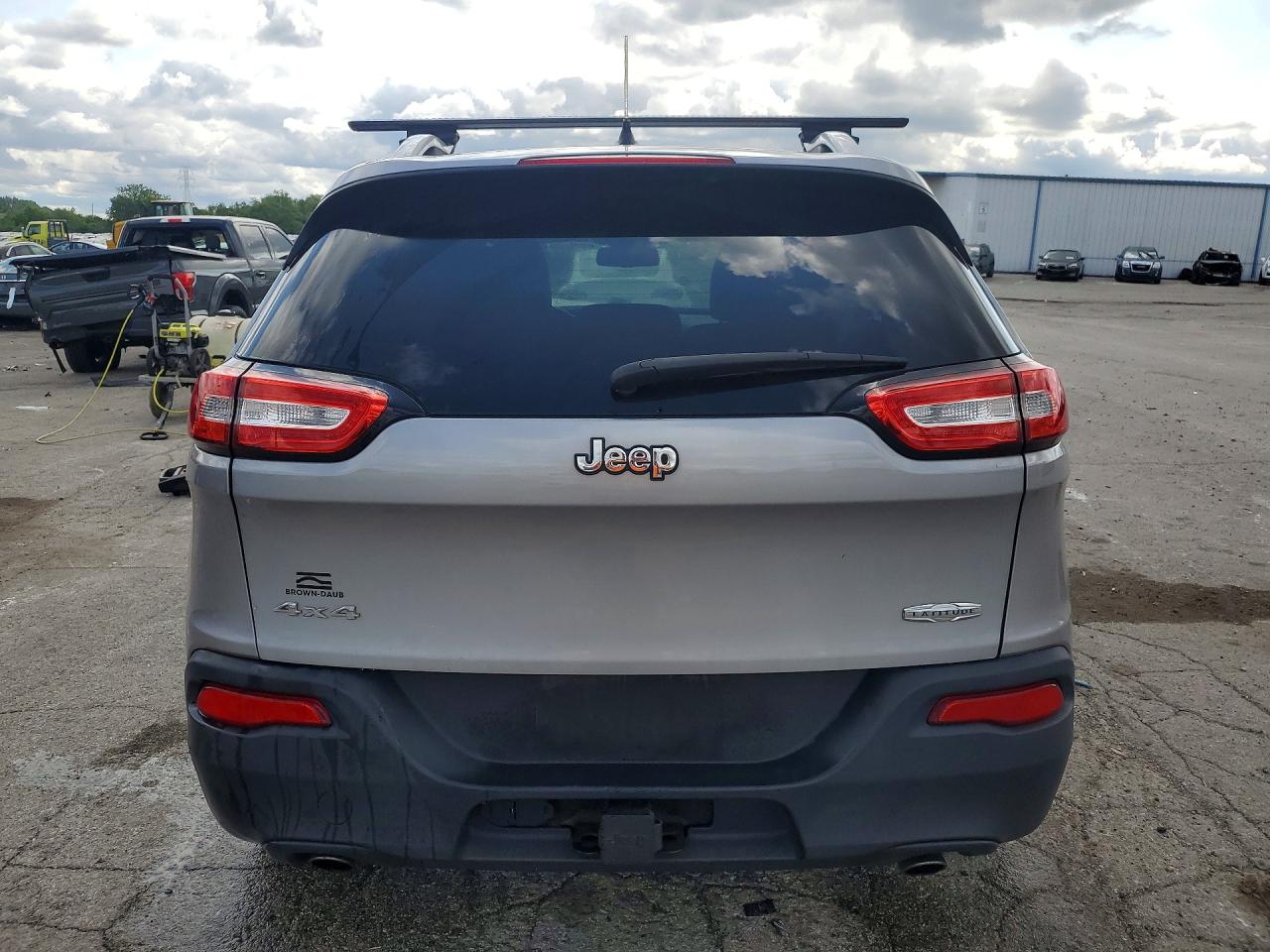 2014 Jeep Cherokee Latitude Gray vin: 1C4PJMCS1EW278295