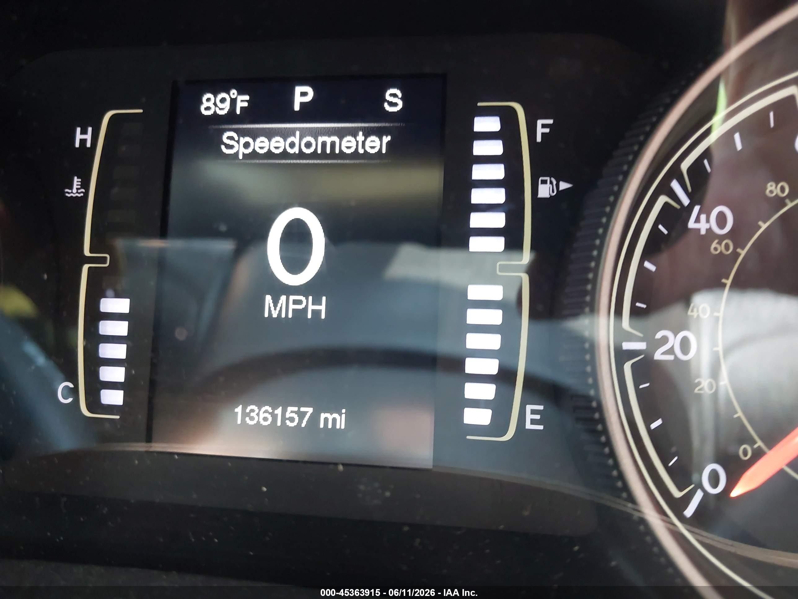 2015 Jeep Cherokee Latitude Green vin: 1C4PJMCS1FW545548