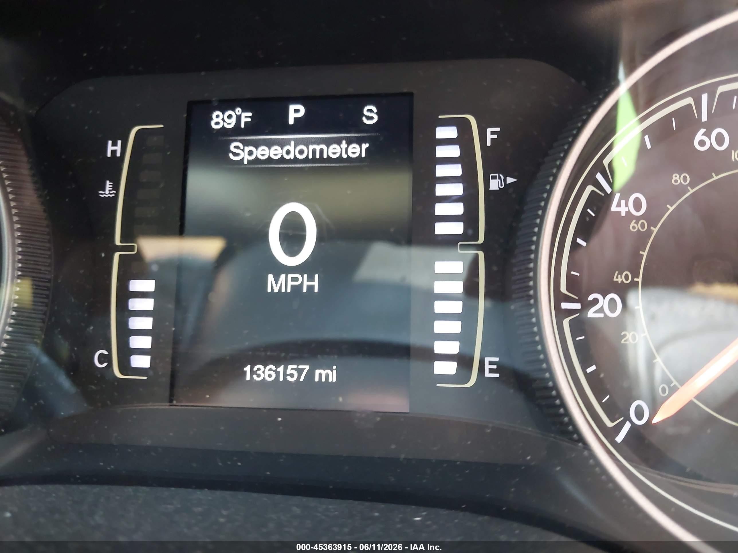 2015 Jeep Cherokee Latitude Green vin: 1C4PJMCS1FW545548