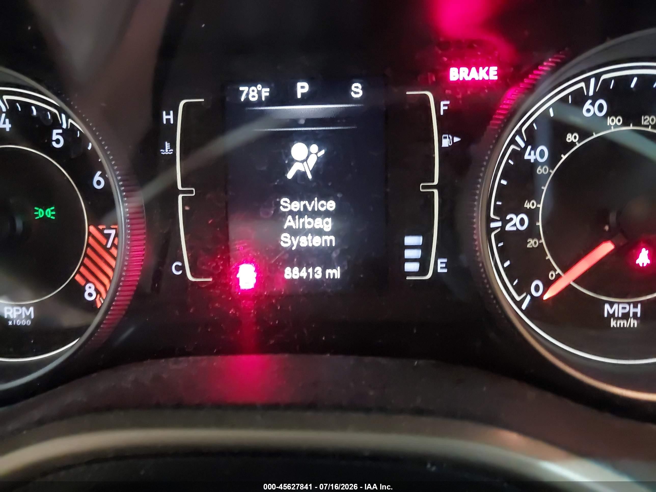 2015 Jeep Cherokee Latitude Gray vin: 1C4PJMCS1FW641504