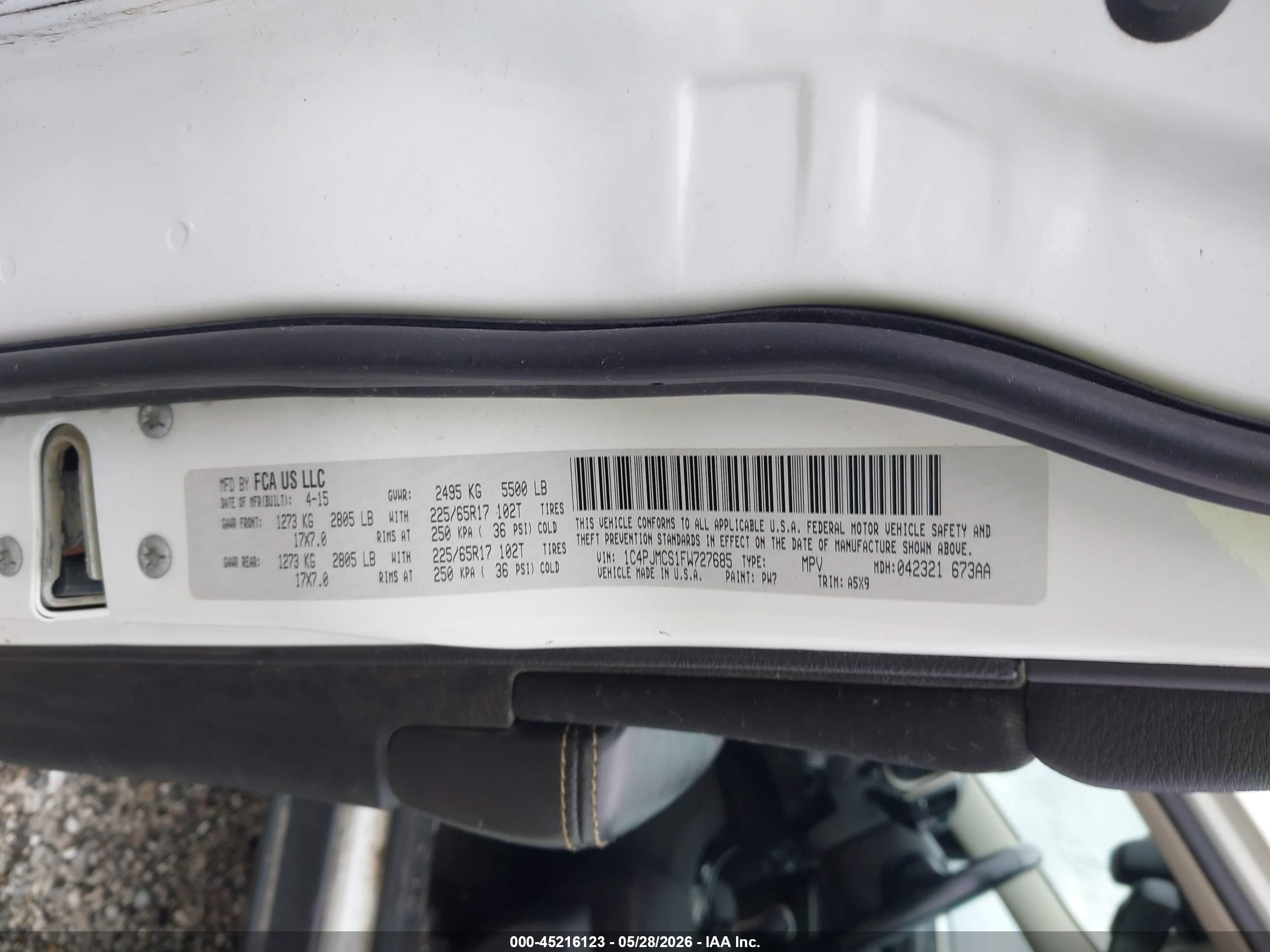 2015 Jeep Cherokee Latitude Белый vin: 1C4PJMCS1FW727685
