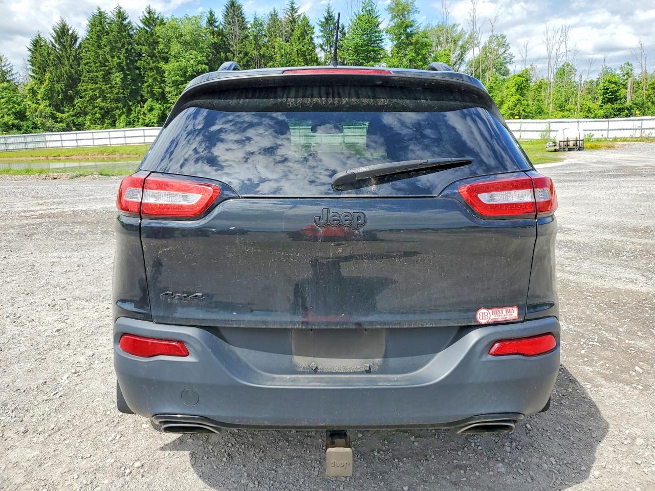2015 Jeep Cherokee Latitude Black vin: 1C4PJMCS1FW750030