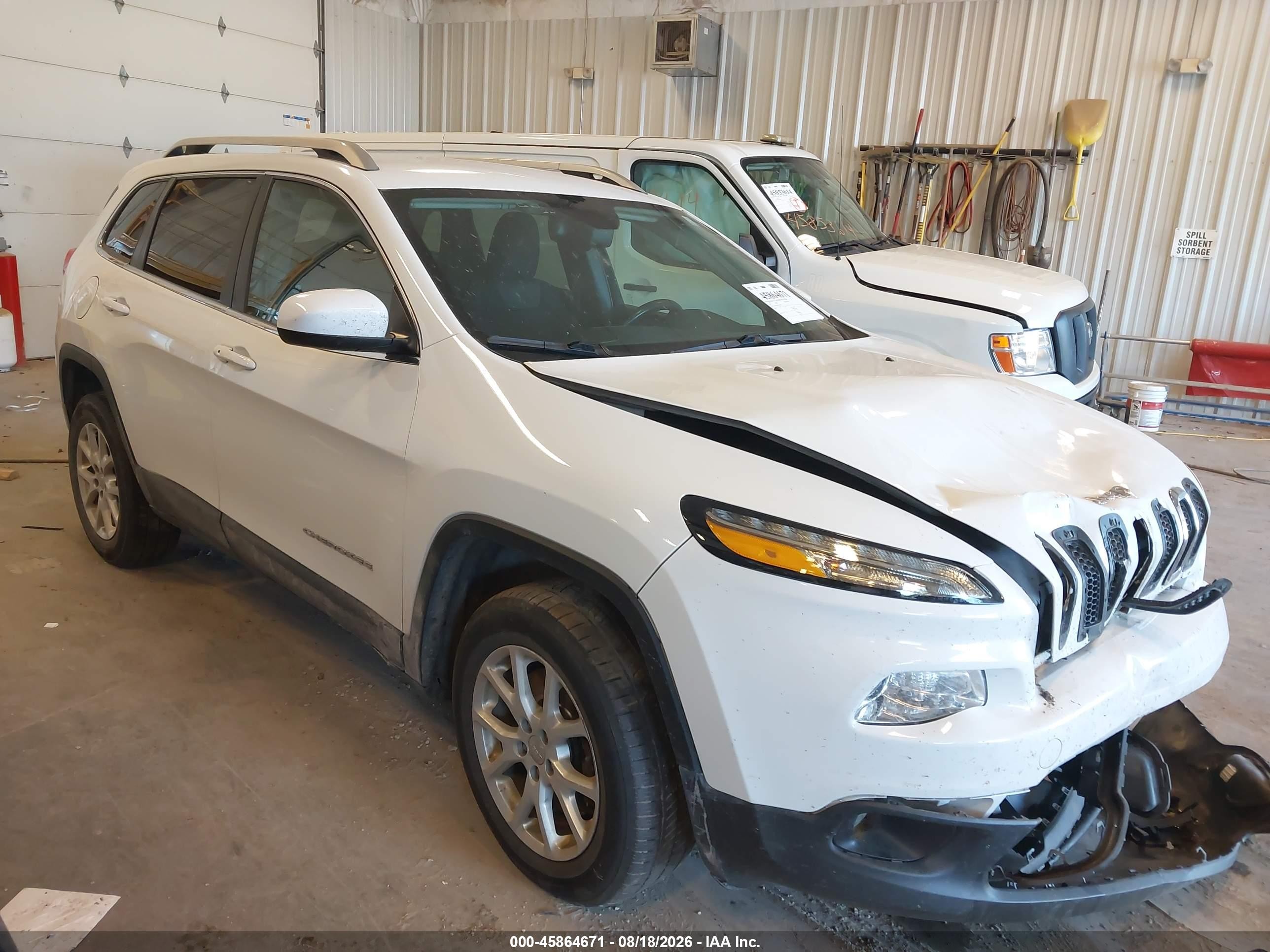2014 Jeep Cherokee Latitude Белый vin: 1C4PJMCS2EW142662
