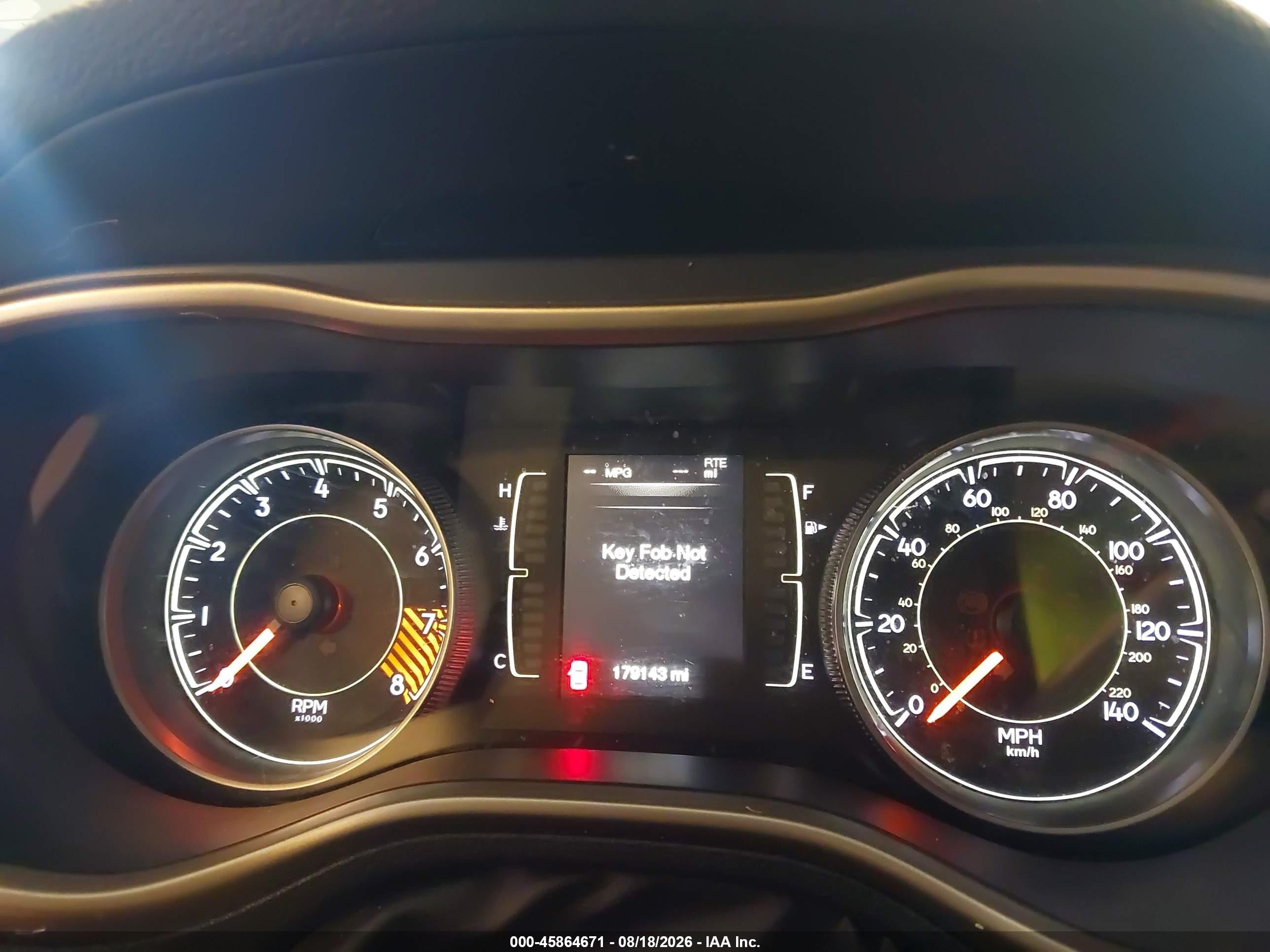2014 Jeep Cherokee Latitude Белый vin: 1C4PJMCS2EW142662