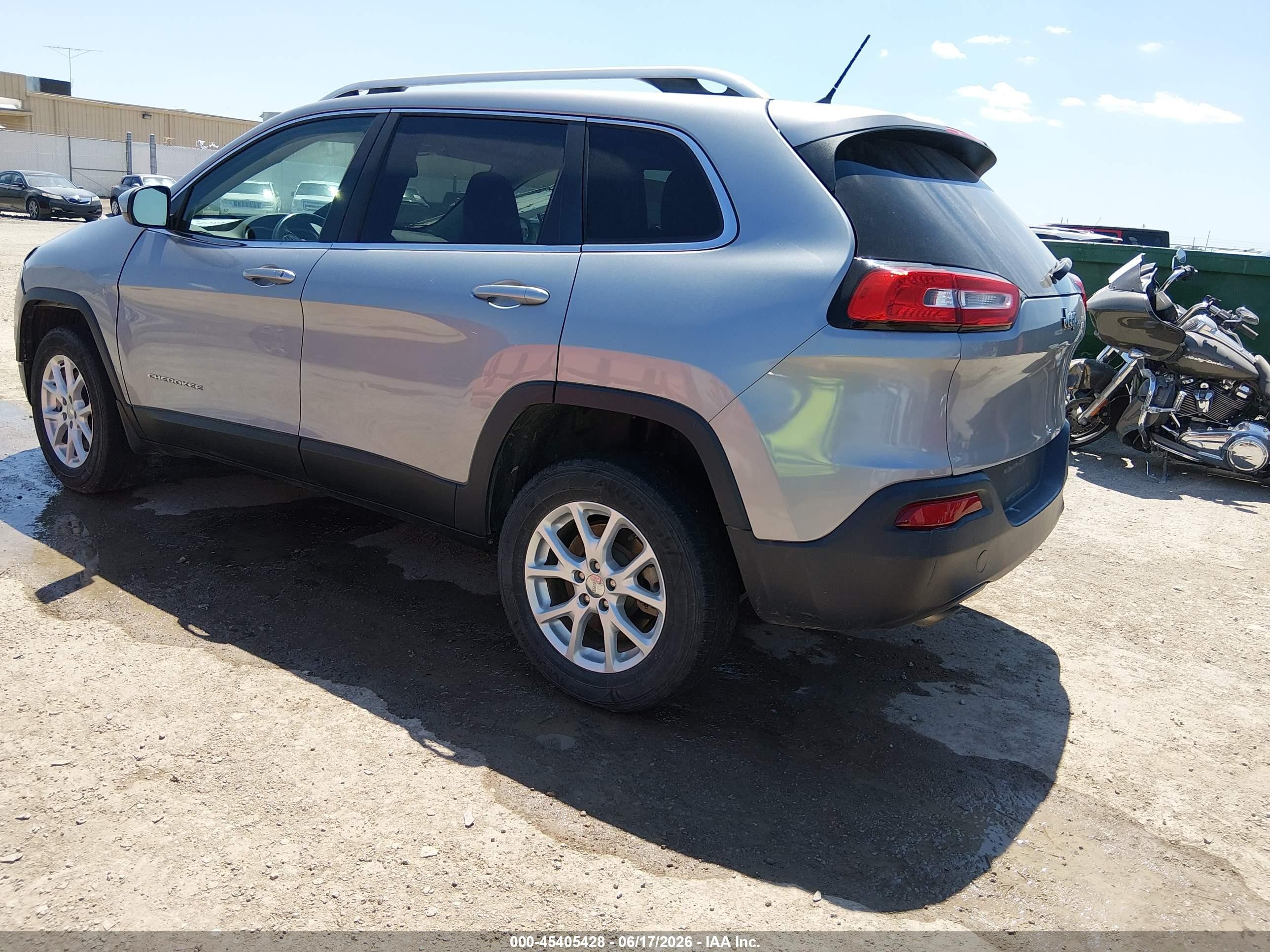 2014 Jeep Cherokee Latitude Gray vin: 1C4PJMCS2EW142788