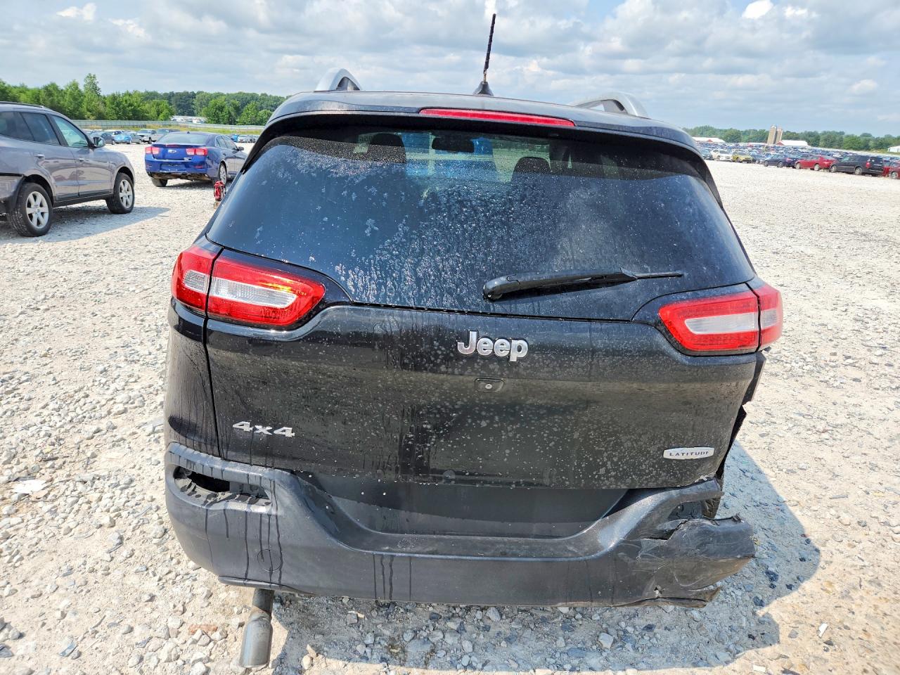 2014 Jeep Cherokee Latitude Black vin: 1C4PJMCS2EW150115