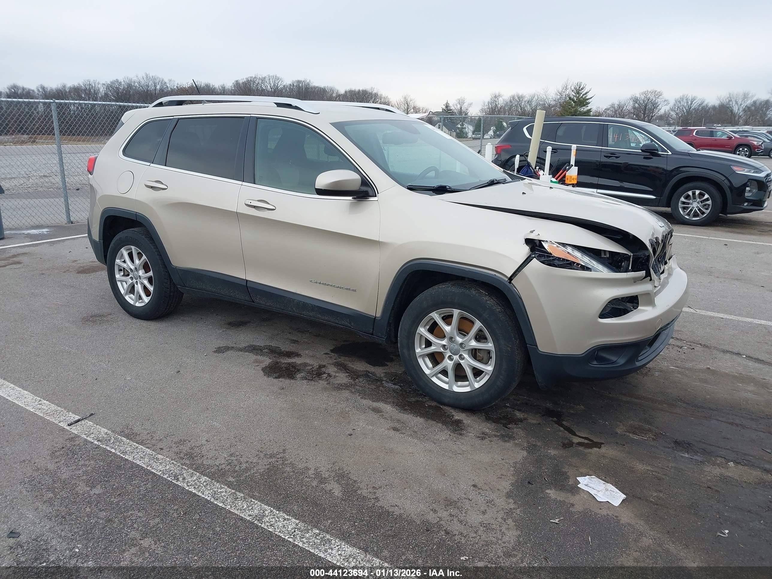 2014 Jeep Cherokee Latitude Beige vin: 1C4PJMCS2EW188217