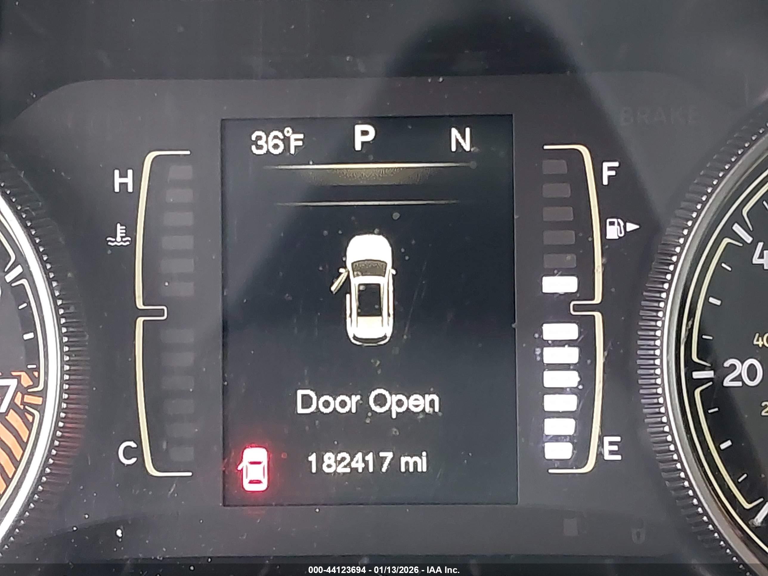 2014 Jeep Cherokee Latitude Beige vin: 1C4PJMCS2EW188217