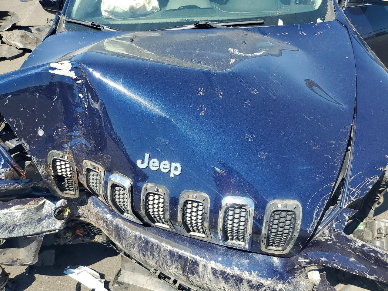2015 Jeep Cherokee Latitude Blue vin: 1C4PJMCS2FW545624