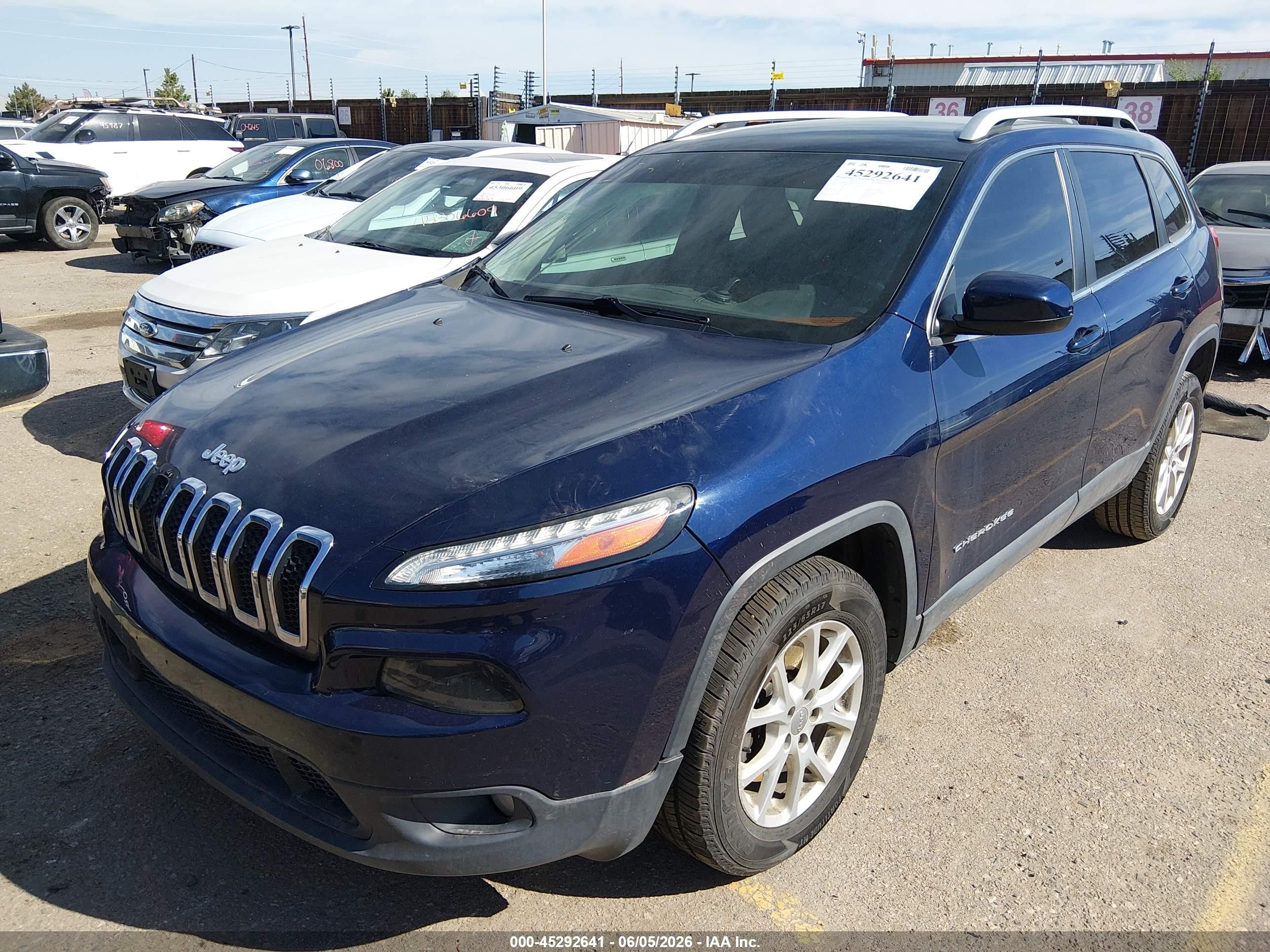 2015 Jeep Cherokee Latitude Dark Blue vin: 1C4PJMCS2FW594824