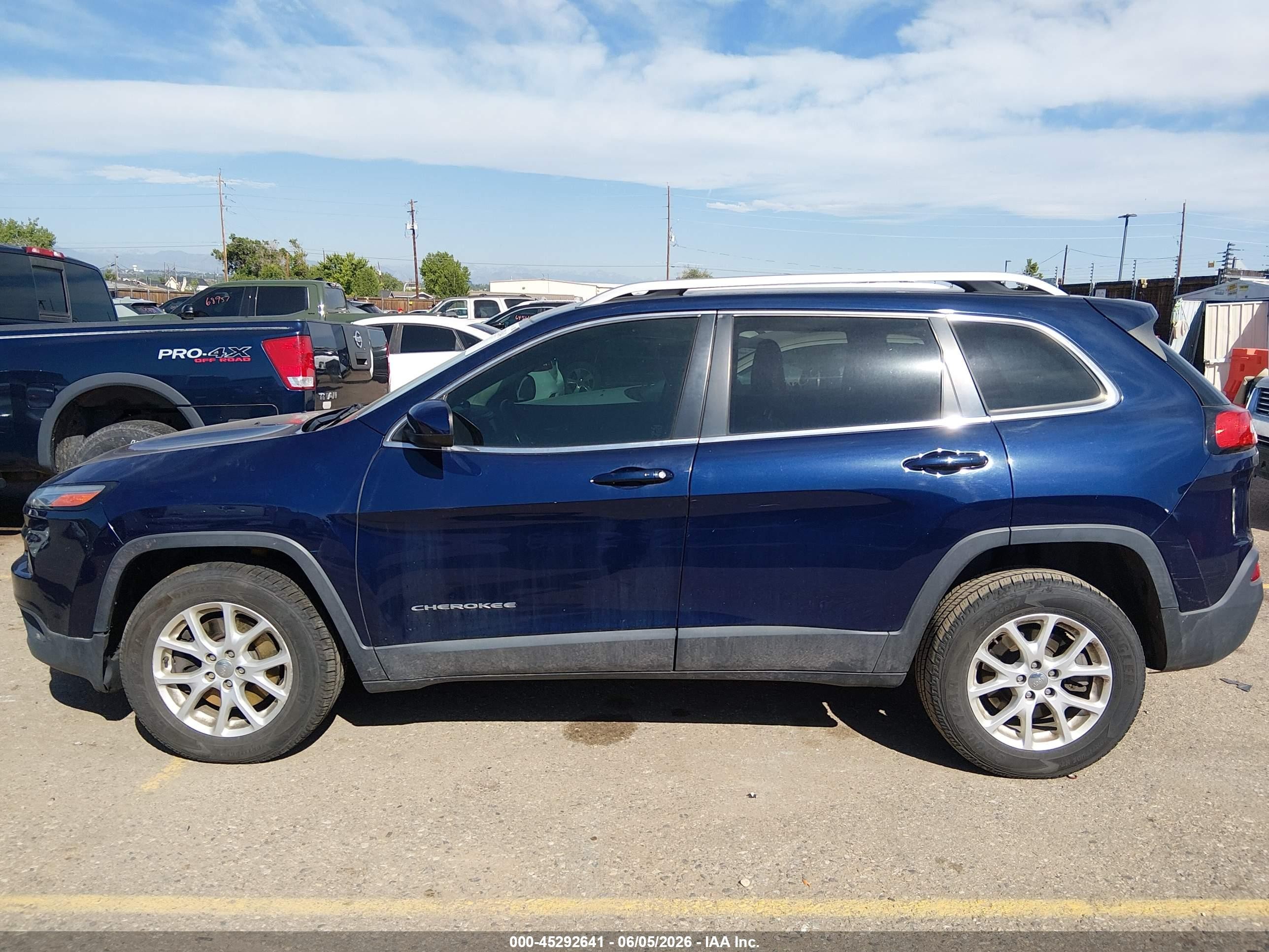 2015 Jeep Cherokee Latitude Dark Blue vin: 1C4PJMCS2FW594824