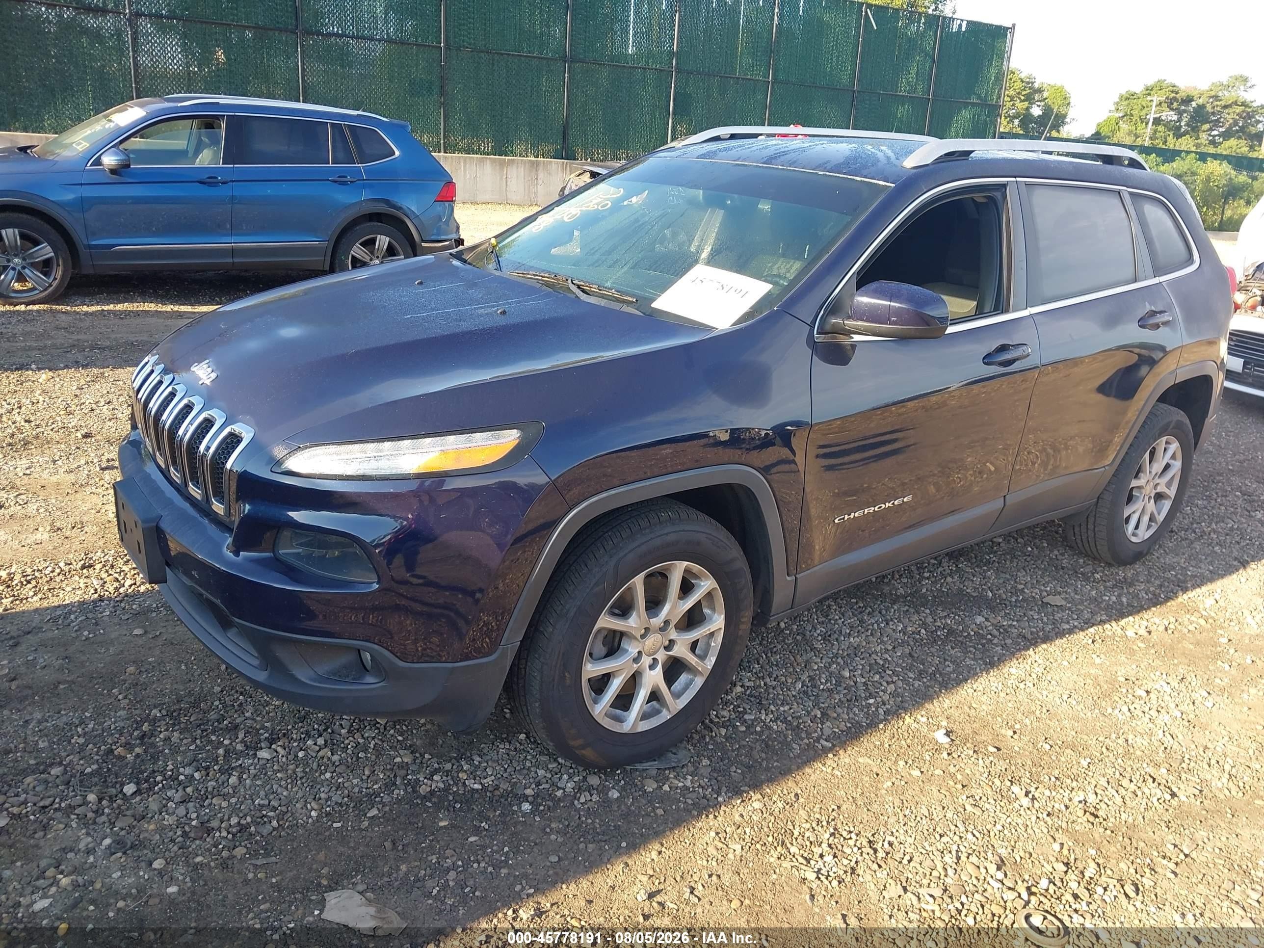 2015 Jeep Cherokee Latitude Blue vin: 1C4PJMCS2FW686399
