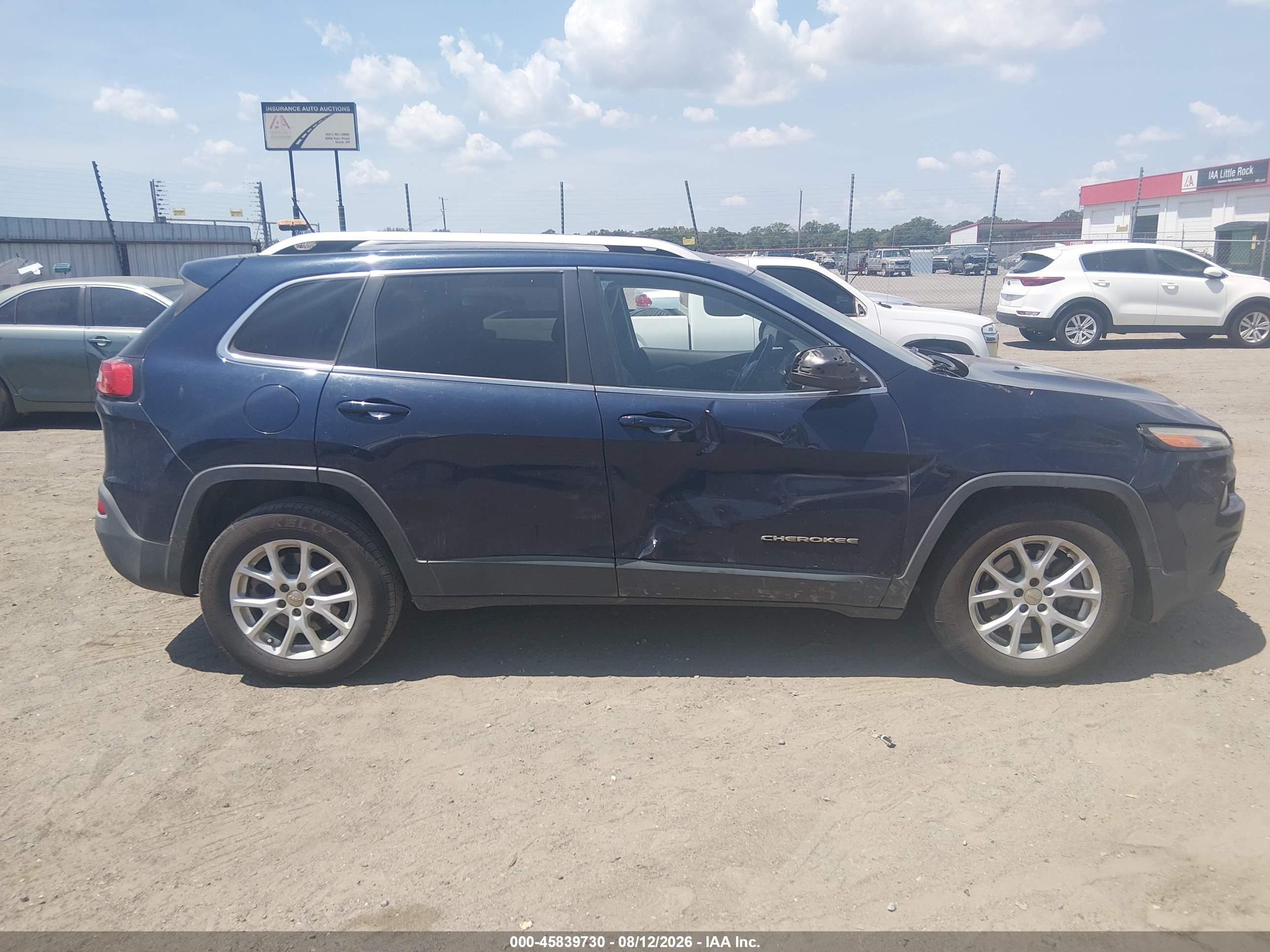 2015 Jeep Cherokee Latitude Dark Blue vin: 1C4PJMCS2FW768763