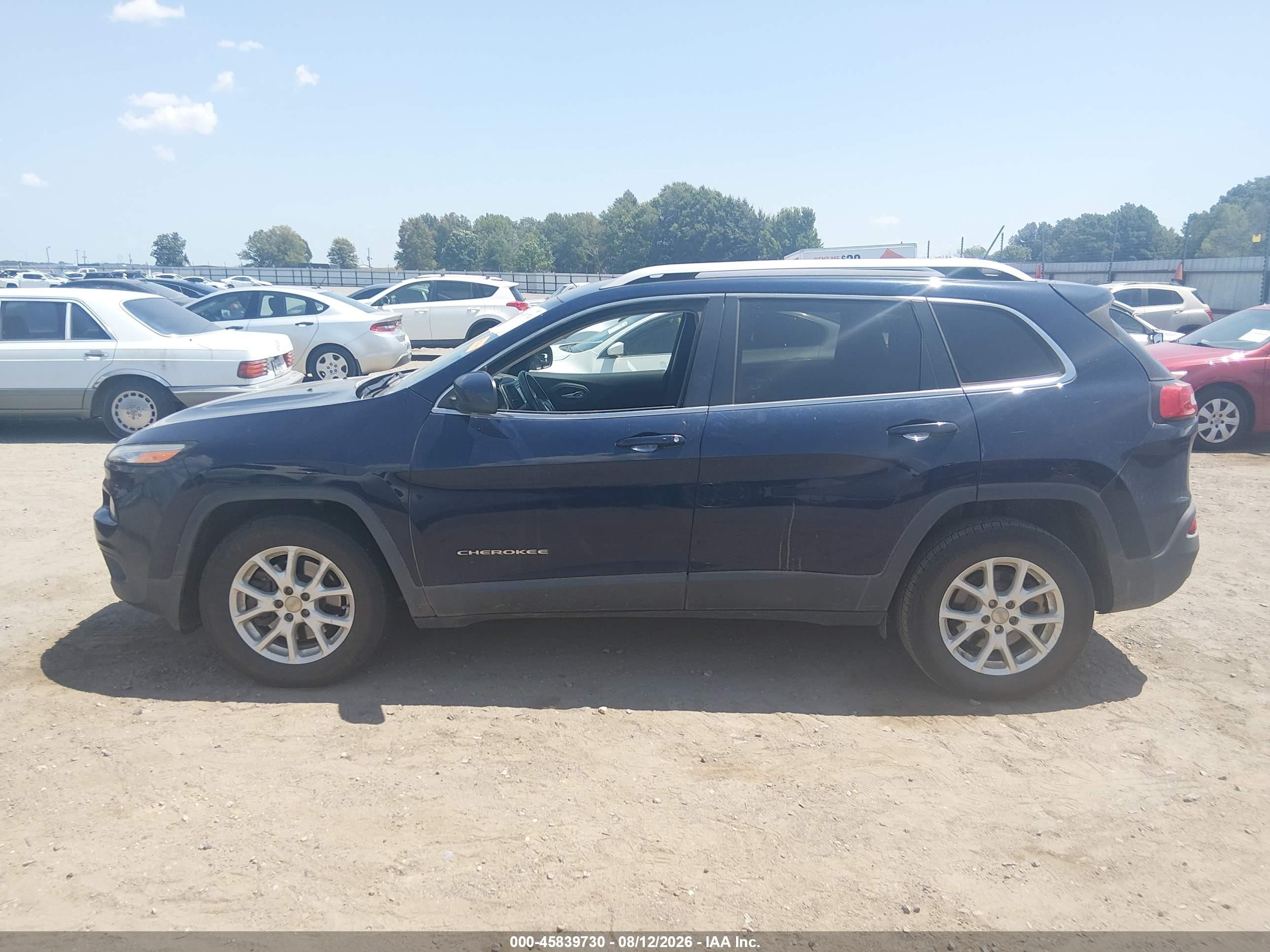 2015 Jeep Cherokee Latitude Dark Blue vin: 1C4PJMCS2FW768763