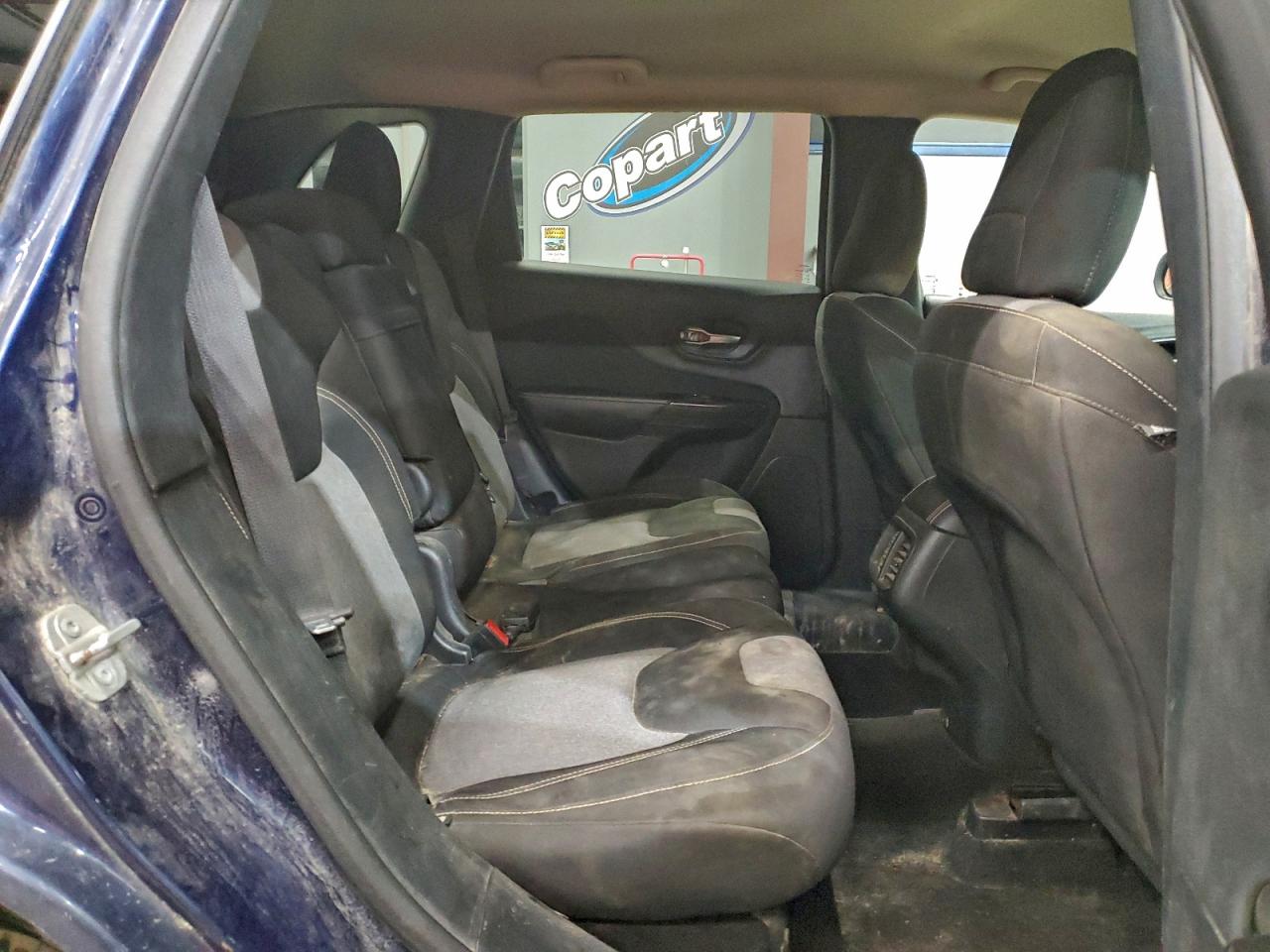 2014 Jeep Cherokee Latitude Blue vin: 1C4PJMCS3EW124655