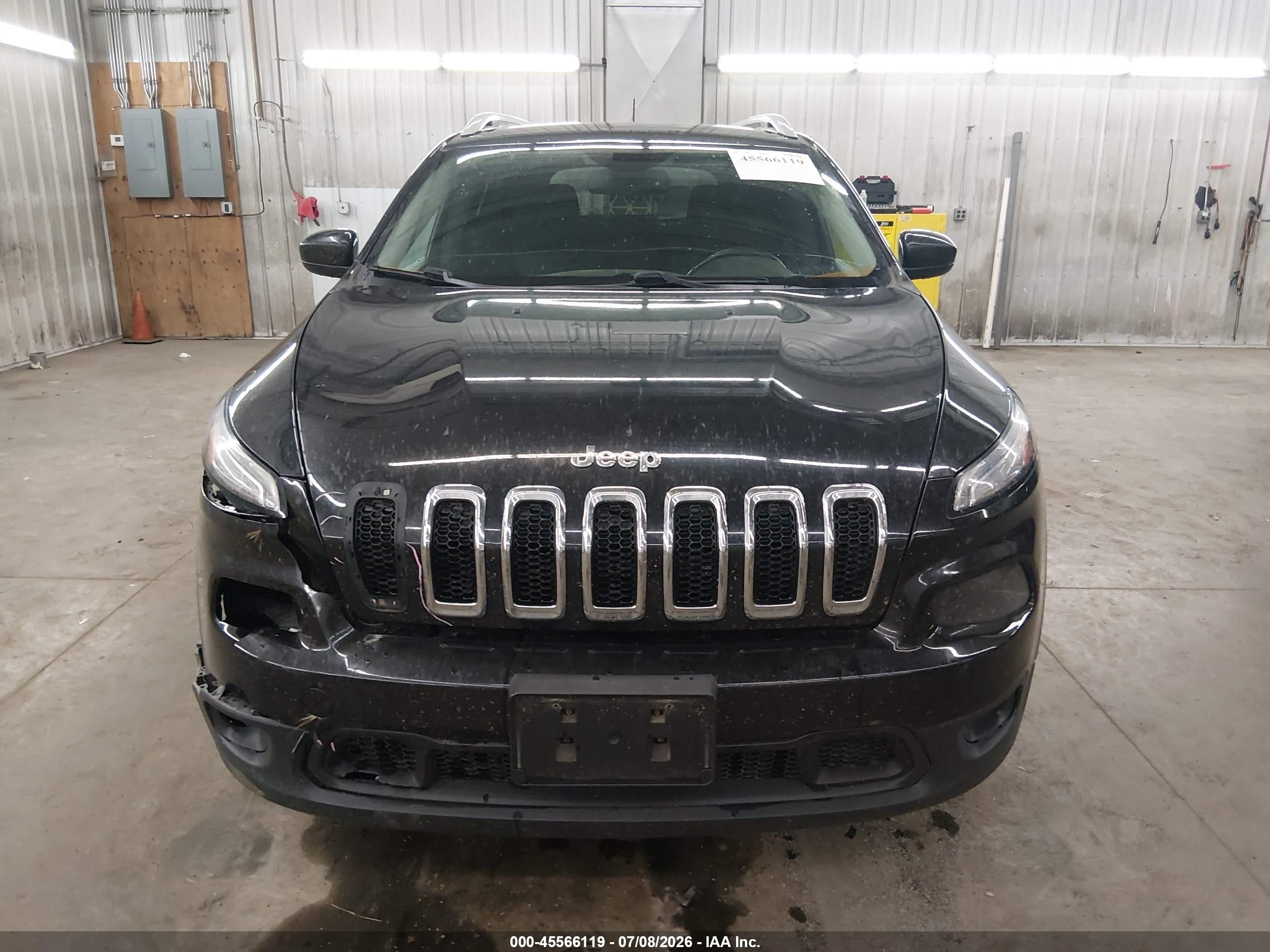 2014 Jeep Cherokee Latitude Black vin: 1C4PJMCS3EW225128
