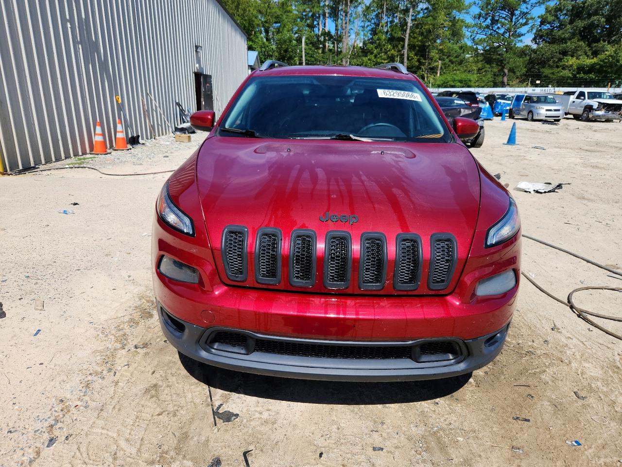 2014 Jeep Cherokee Latitude Burgundy vin: 1C4PJMCS3EW296894