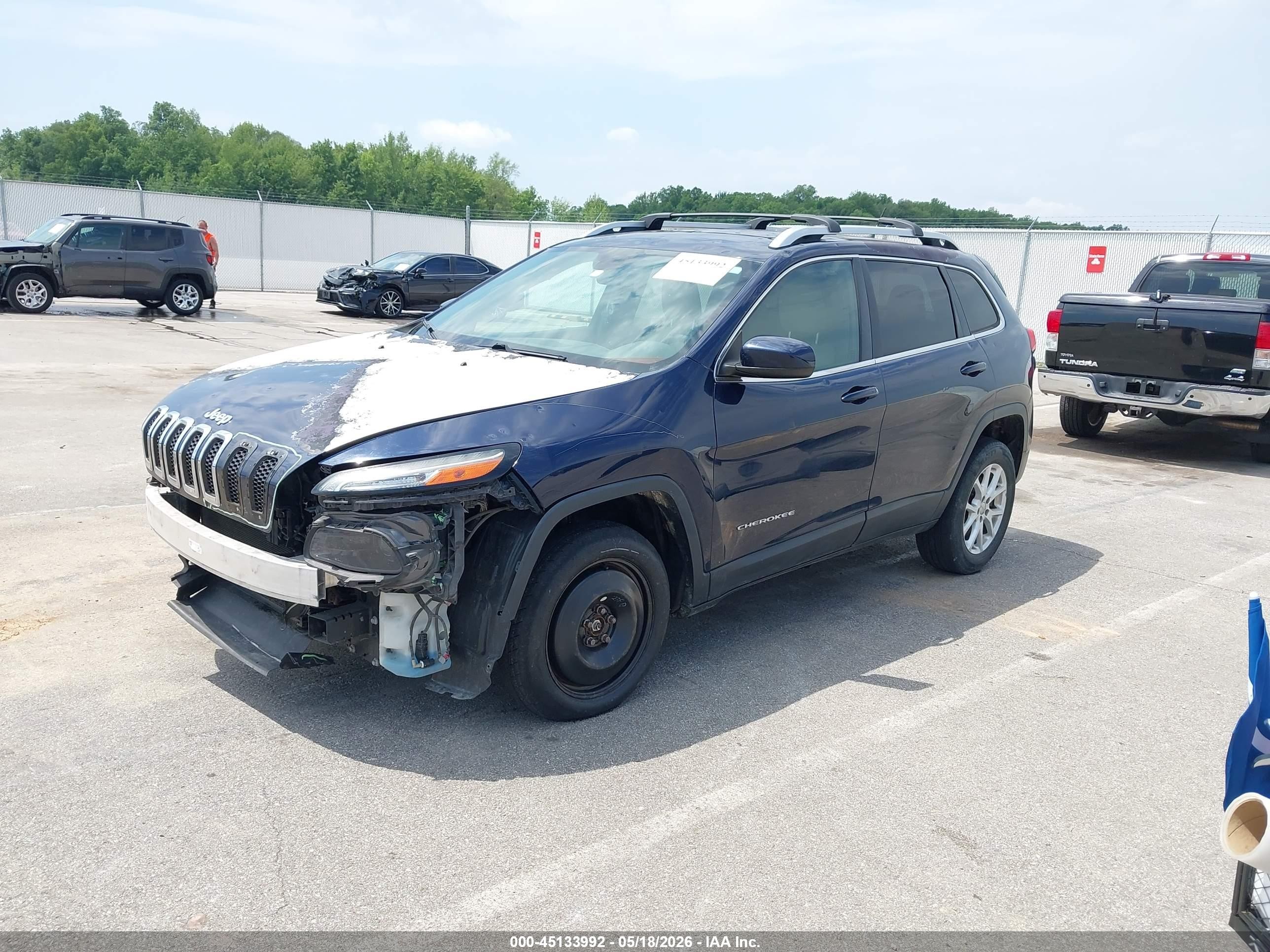 2015 Jeep Cherokee Latitude Blue vin: 1C4PJMCS3FW541436