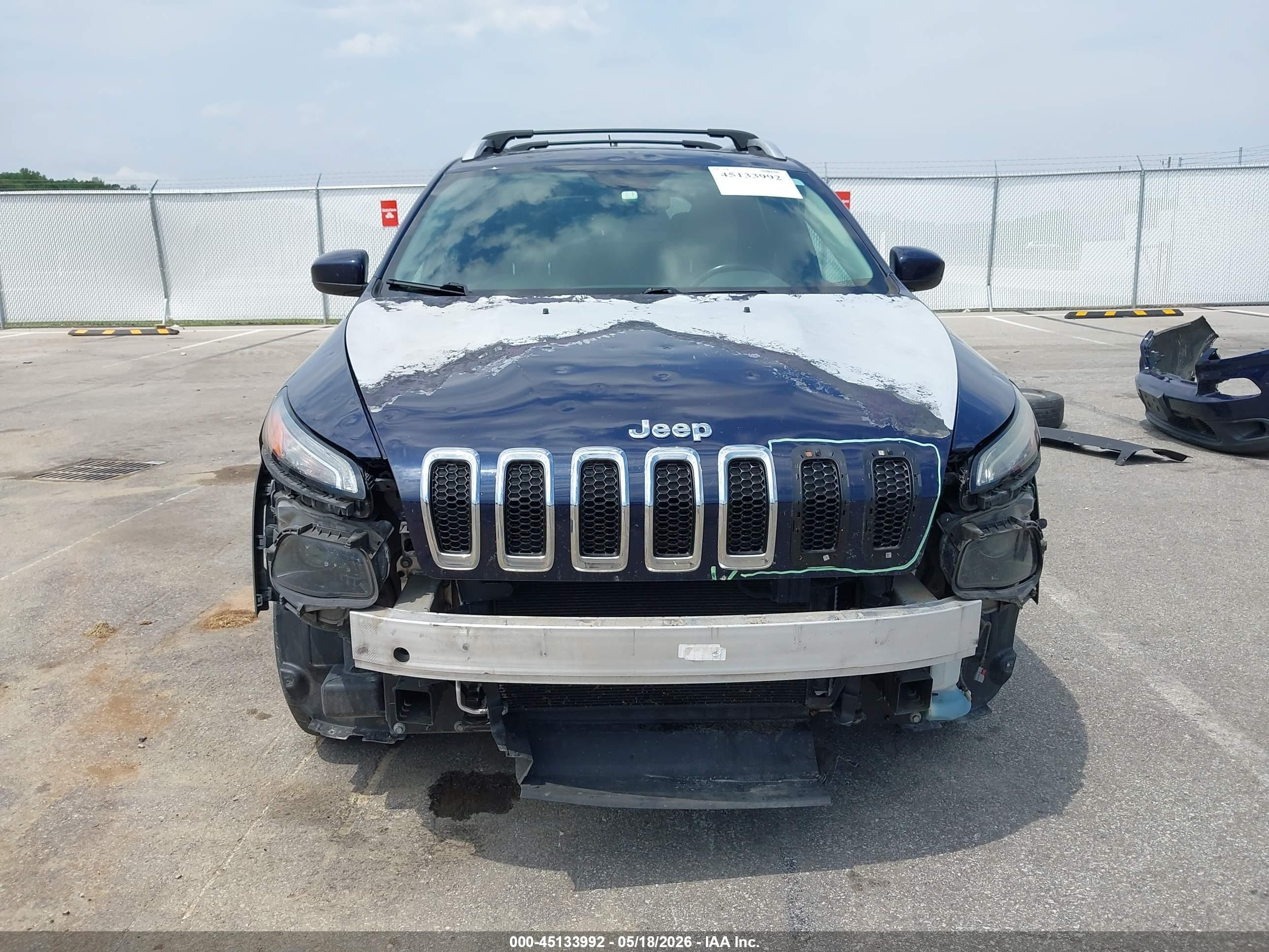2015 Jeep Cherokee Latitude Blue vin: 1C4PJMCS3FW541436